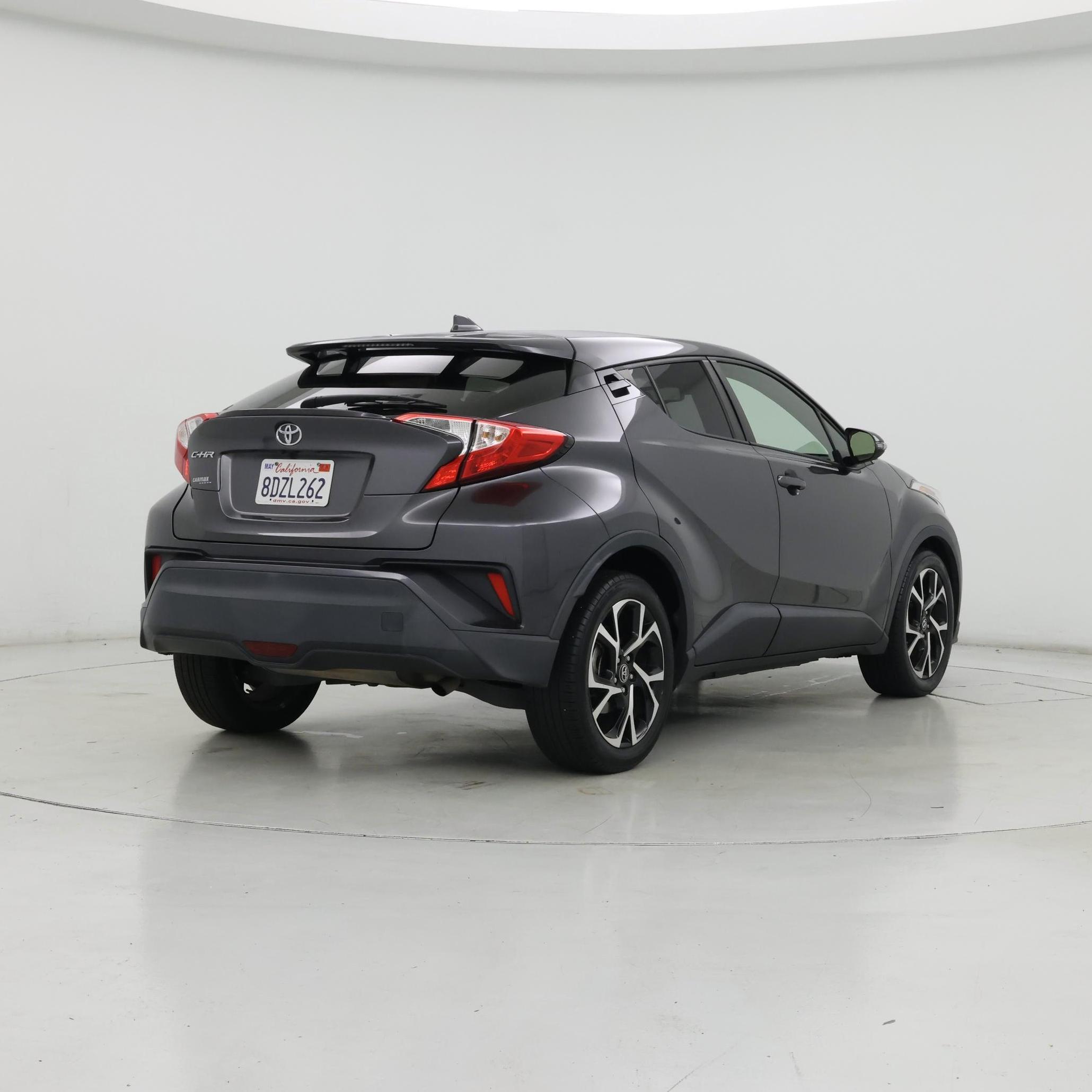 Thumbnail: 2018 Toyota C-HR - 8