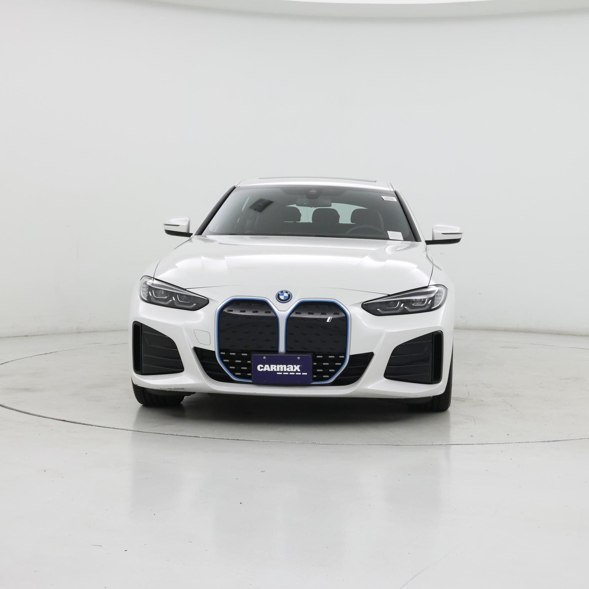 Thumbnail: 2022 BMW i4 - 5