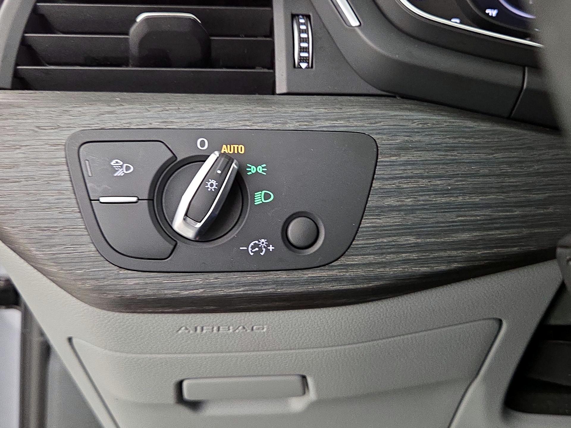 Thumbnail: 2019 Audi A4 - 13