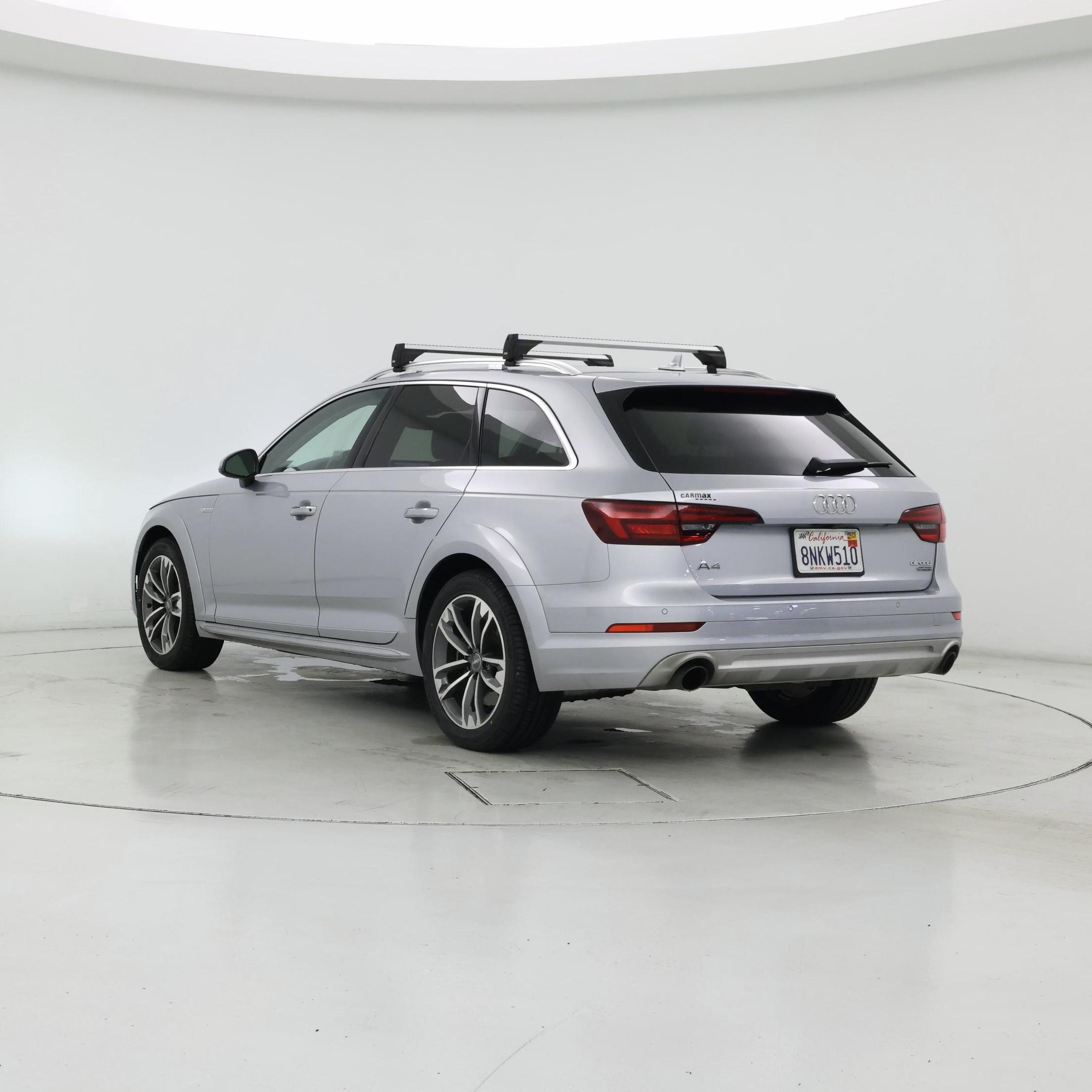 Thumbnail: 2019 Audi A4 - 2