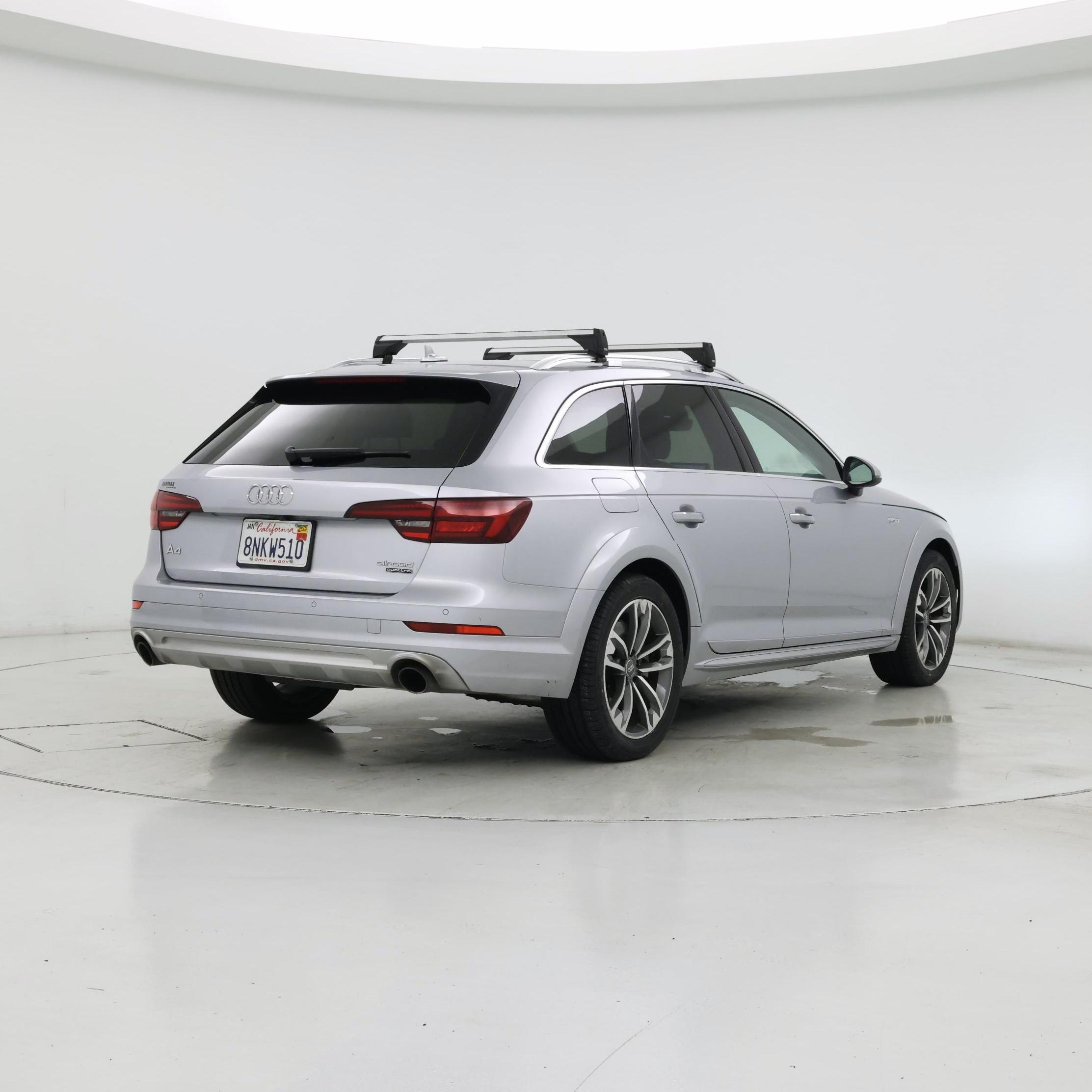 Thumbnail: 2019 Audi A4 - 8