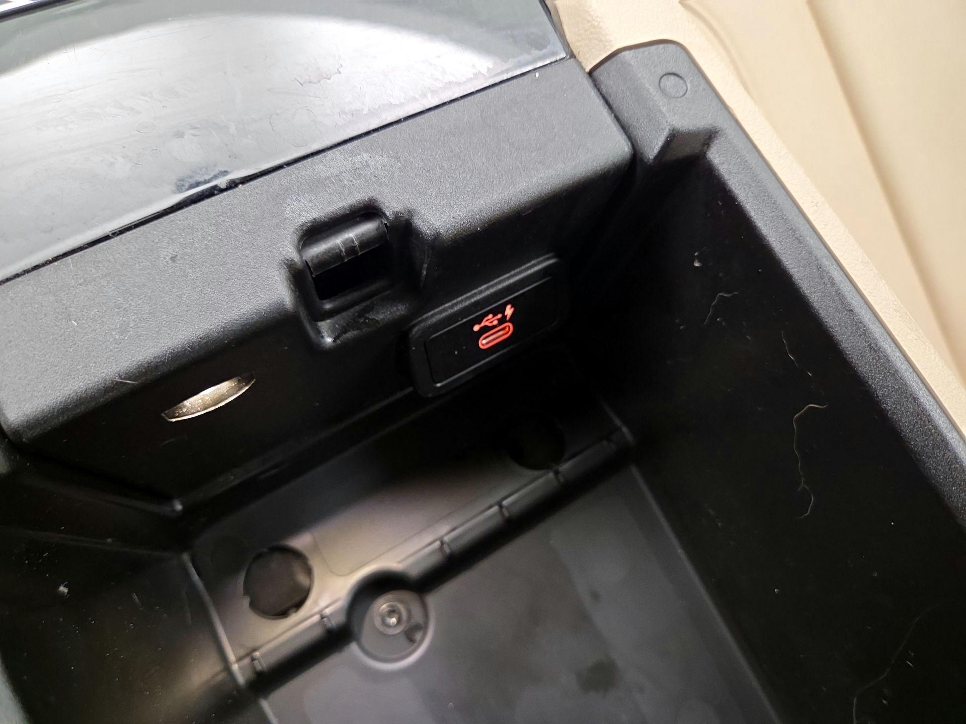 Thumbnail: 2019 BMW 3 Series - 19