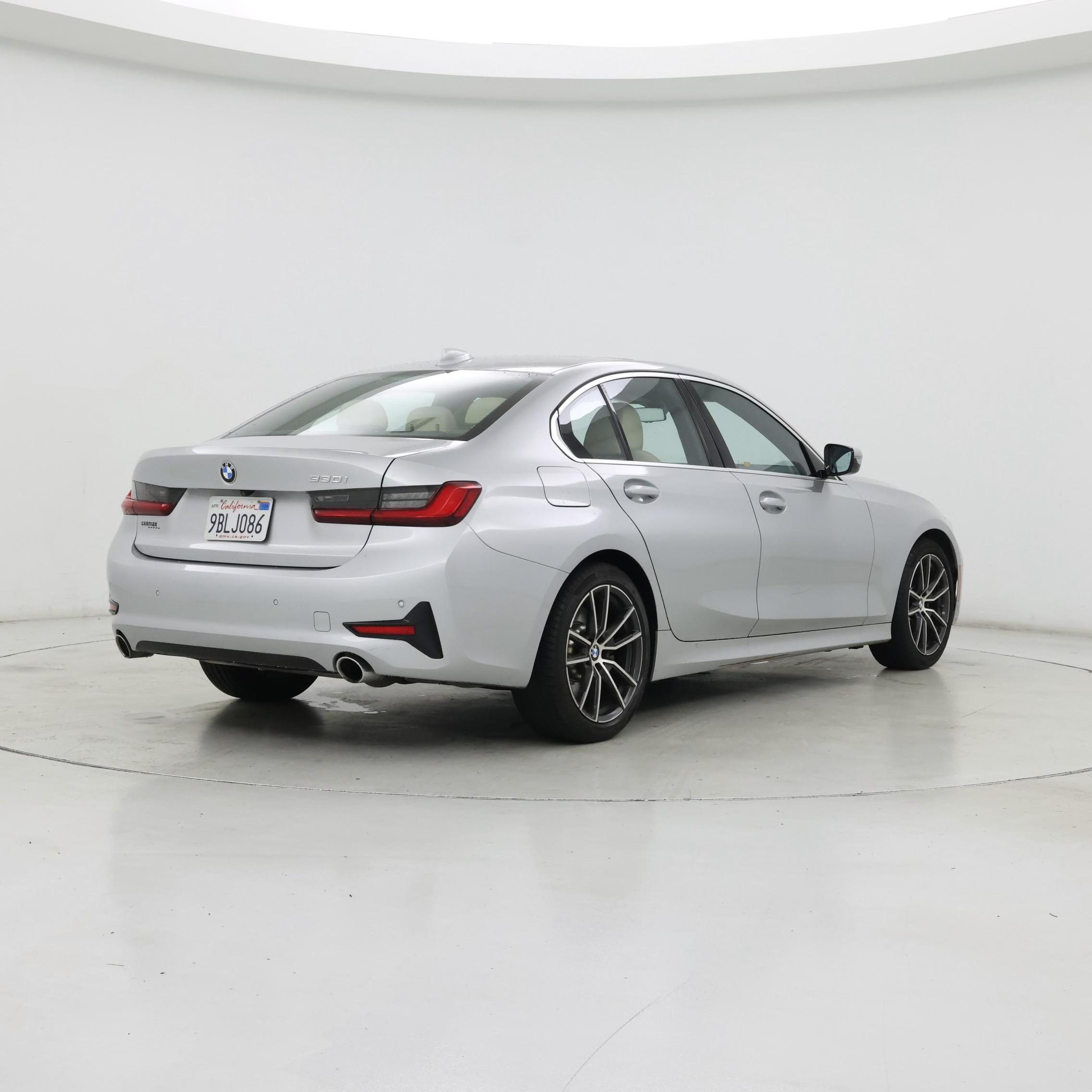 Thumbnail: 2019 BMW 3 Series - 8