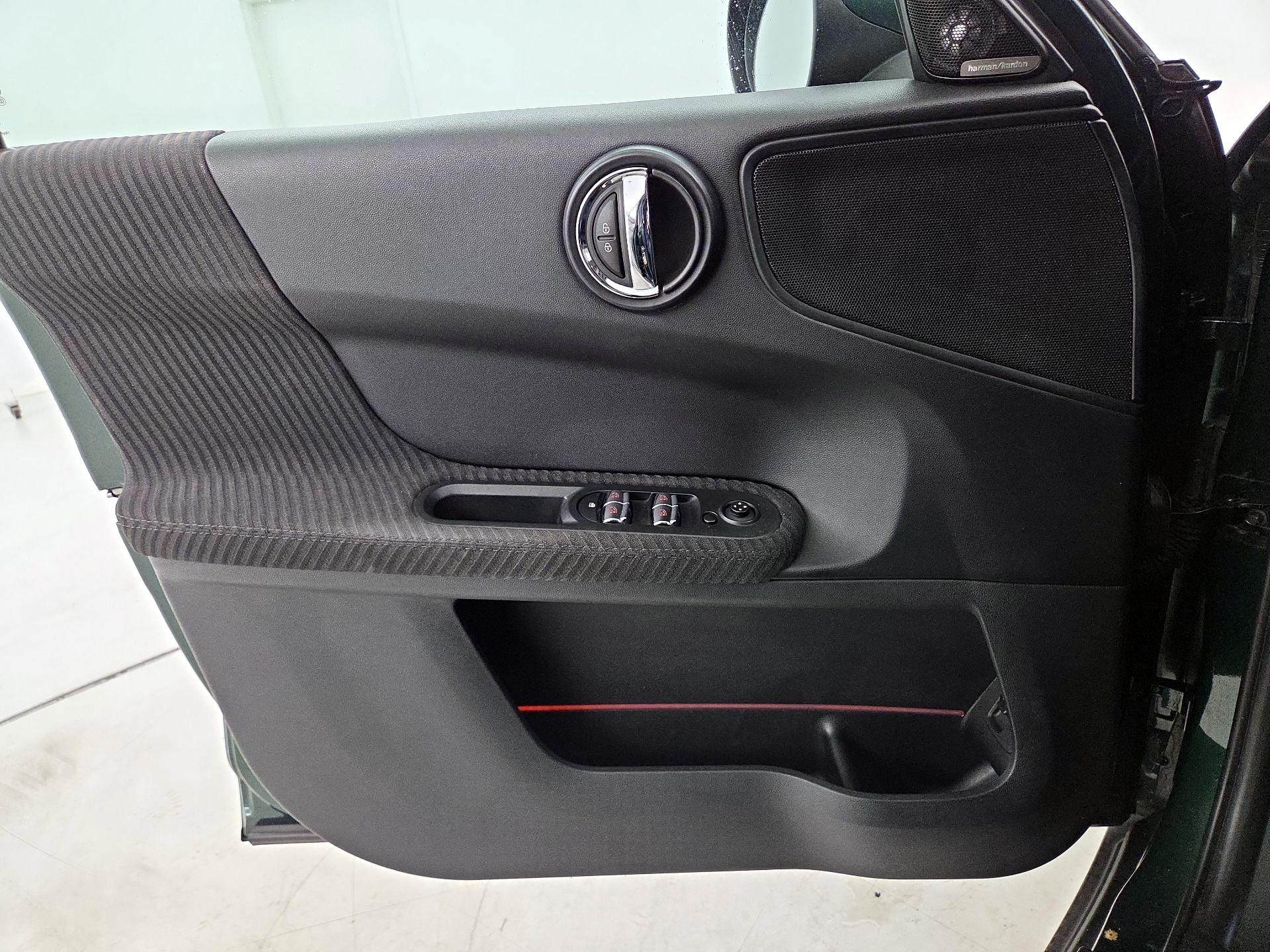 Thumbnail: 2018 MINI Cooper Countryman - 12