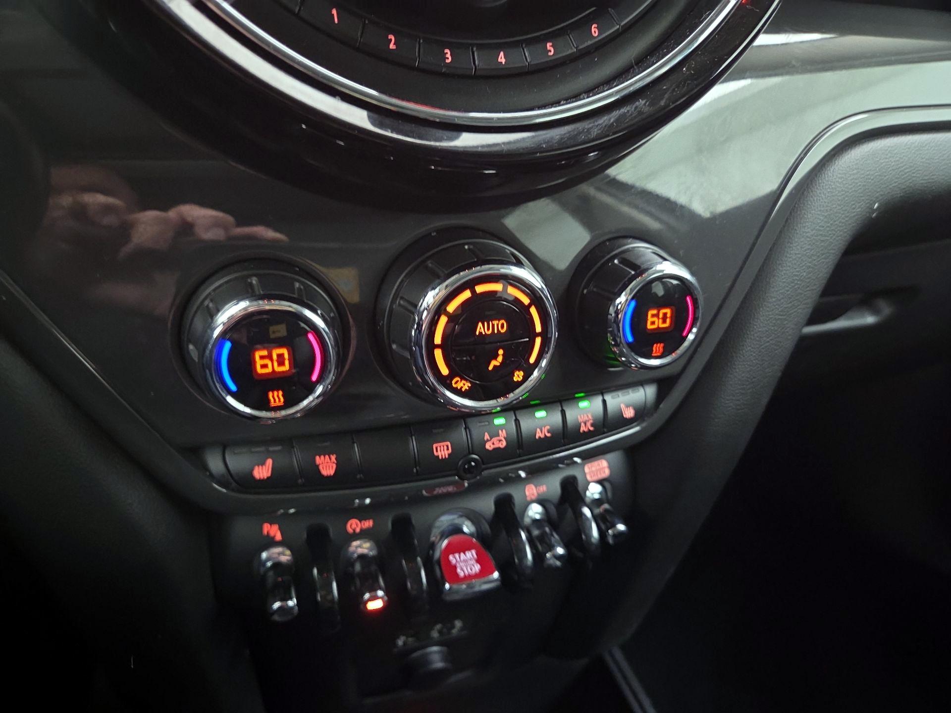 Thumbnail: 2018 MINI Cooper Countryman - 17