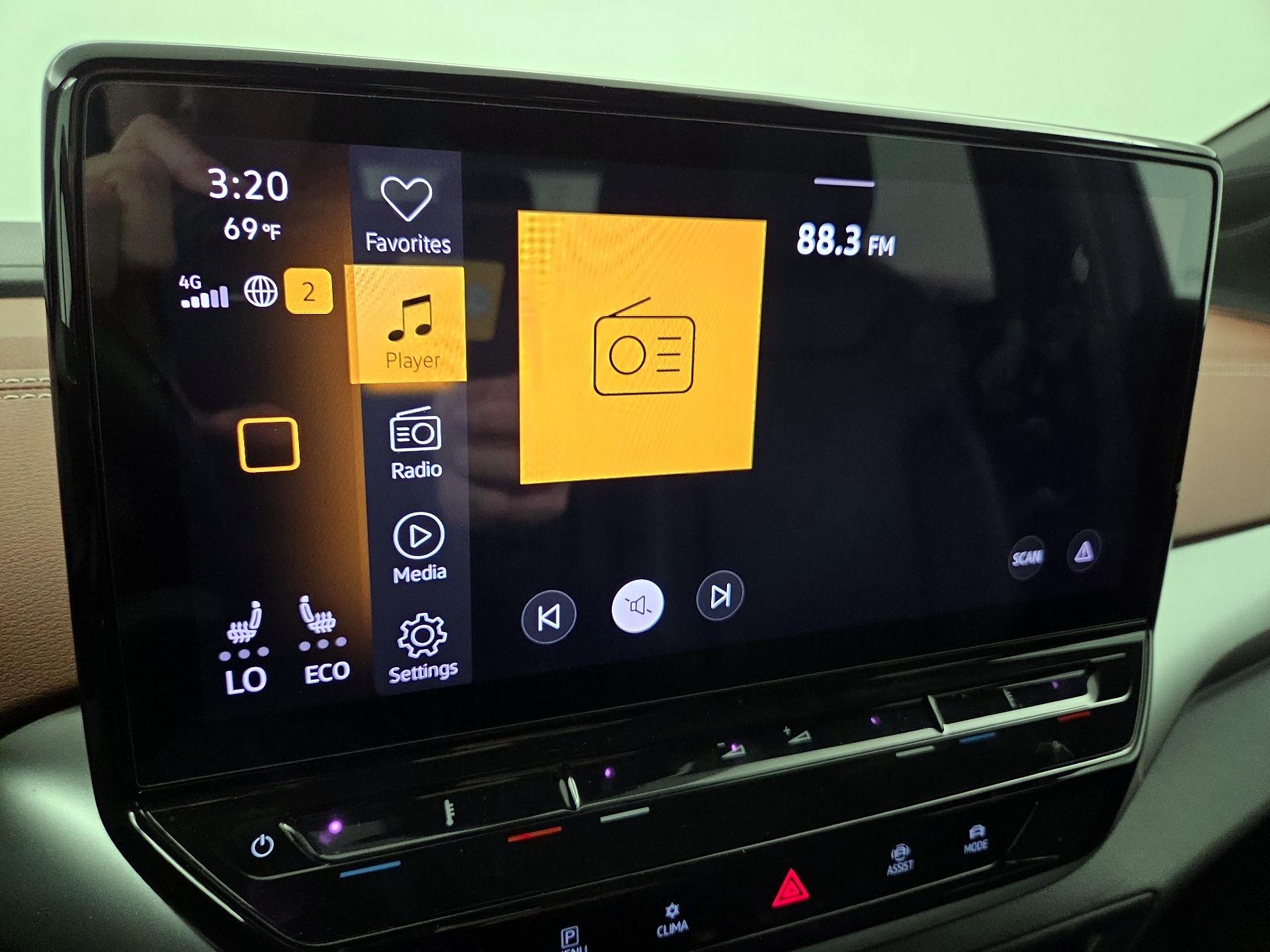 Thumbnail: 2021 Volkswagen ID.4 - 16