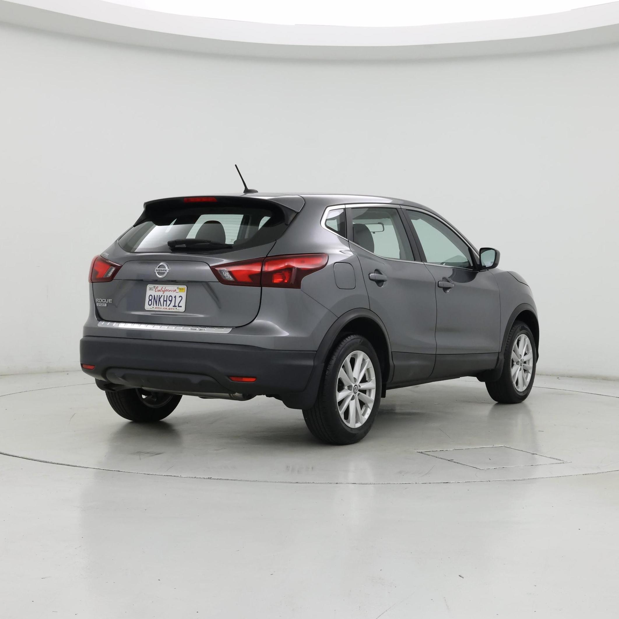 Thumbnail: 2019 Nissan Rogue Sport - 8