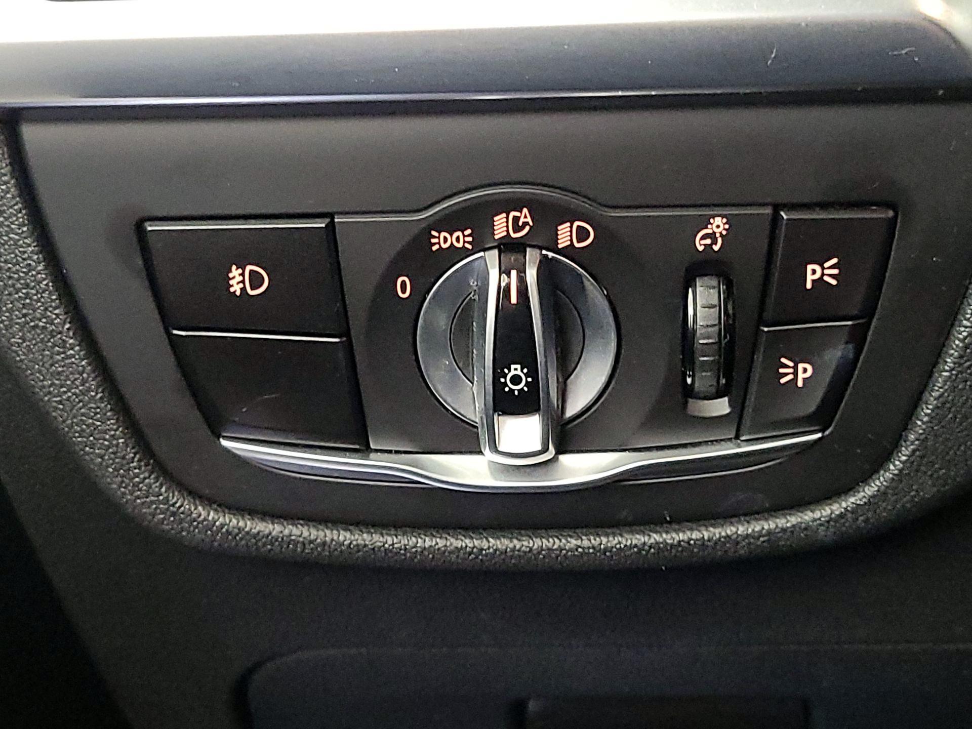 Thumbnail: 2020 BMW X3 - 13