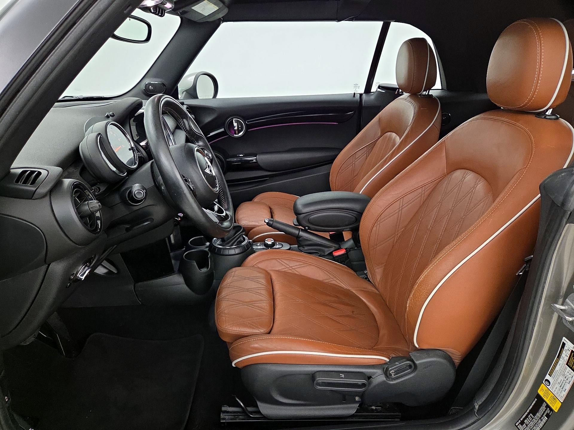 Thumbnail: 2016 MINI Cooper - 11