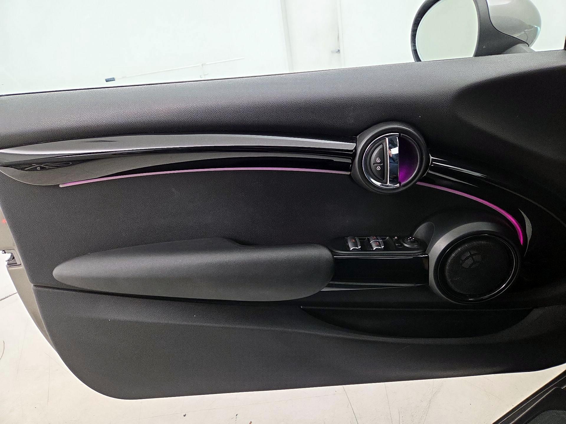 Thumbnail: 2016 MINI Cooper - 12