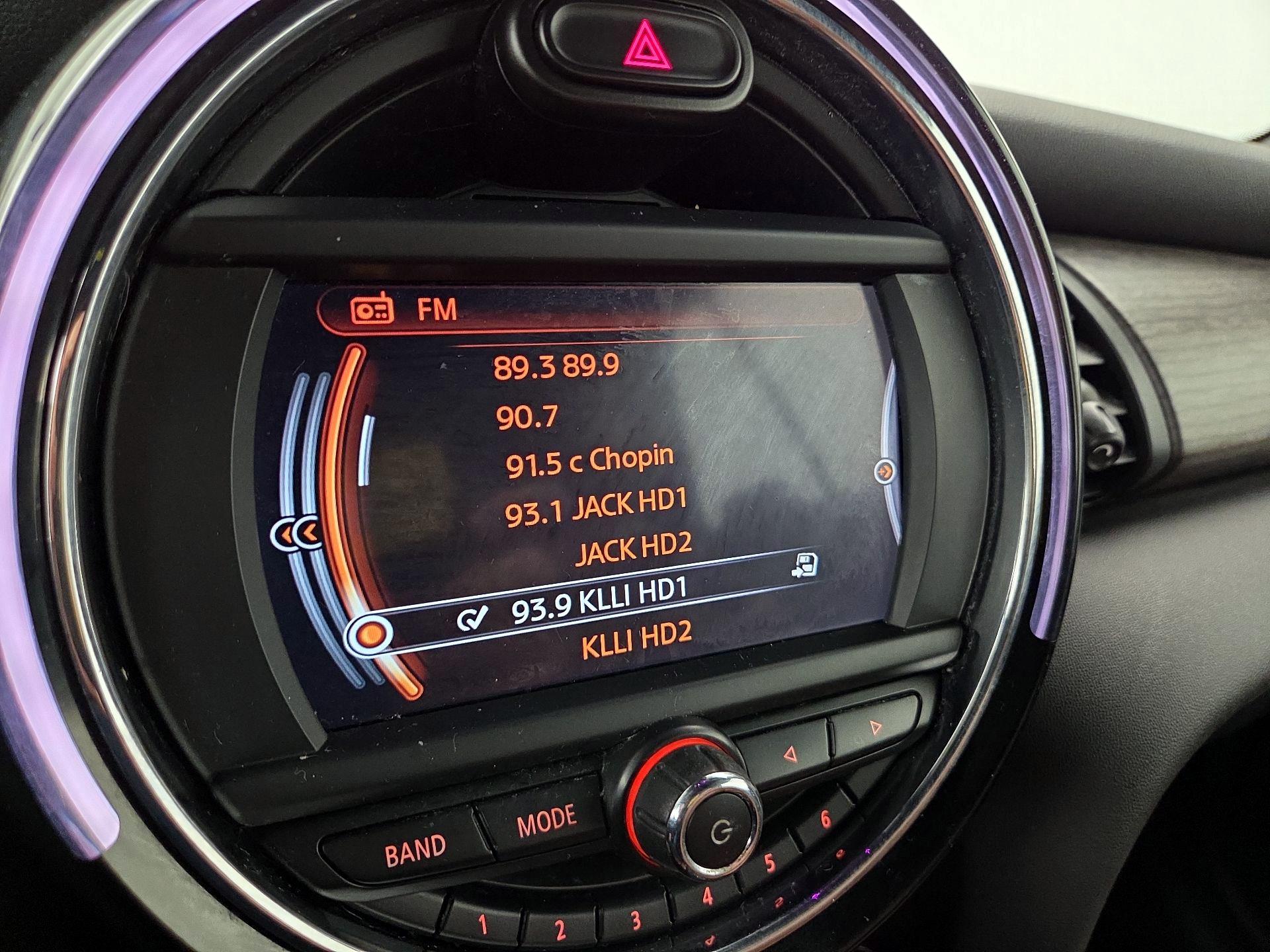 Thumbnail: 2016 MINI Cooper - 15