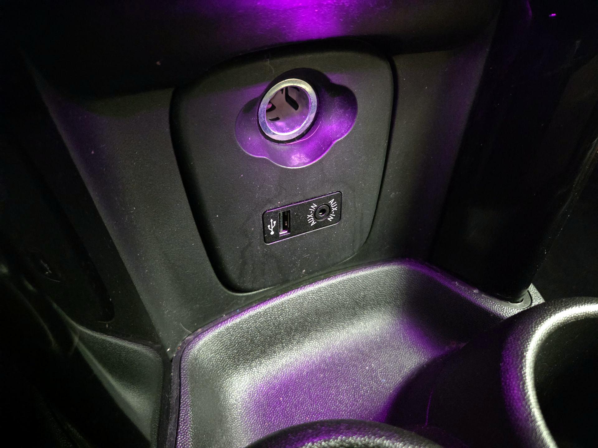 Thumbnail: 2016 MINI Cooper - 18