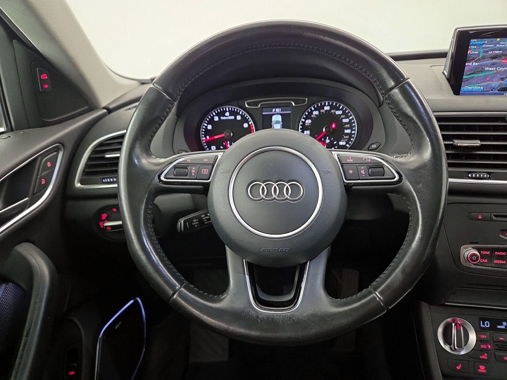 Thumbnail: 2015 Audi Q3 - 10