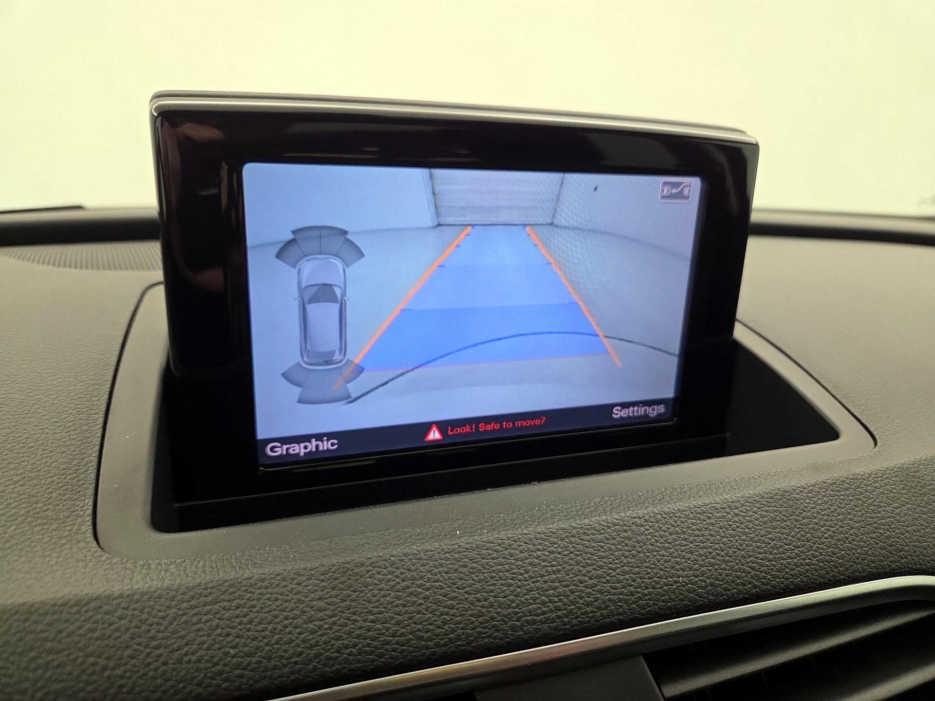 Thumbnail: 2015 Audi Q3 - 15