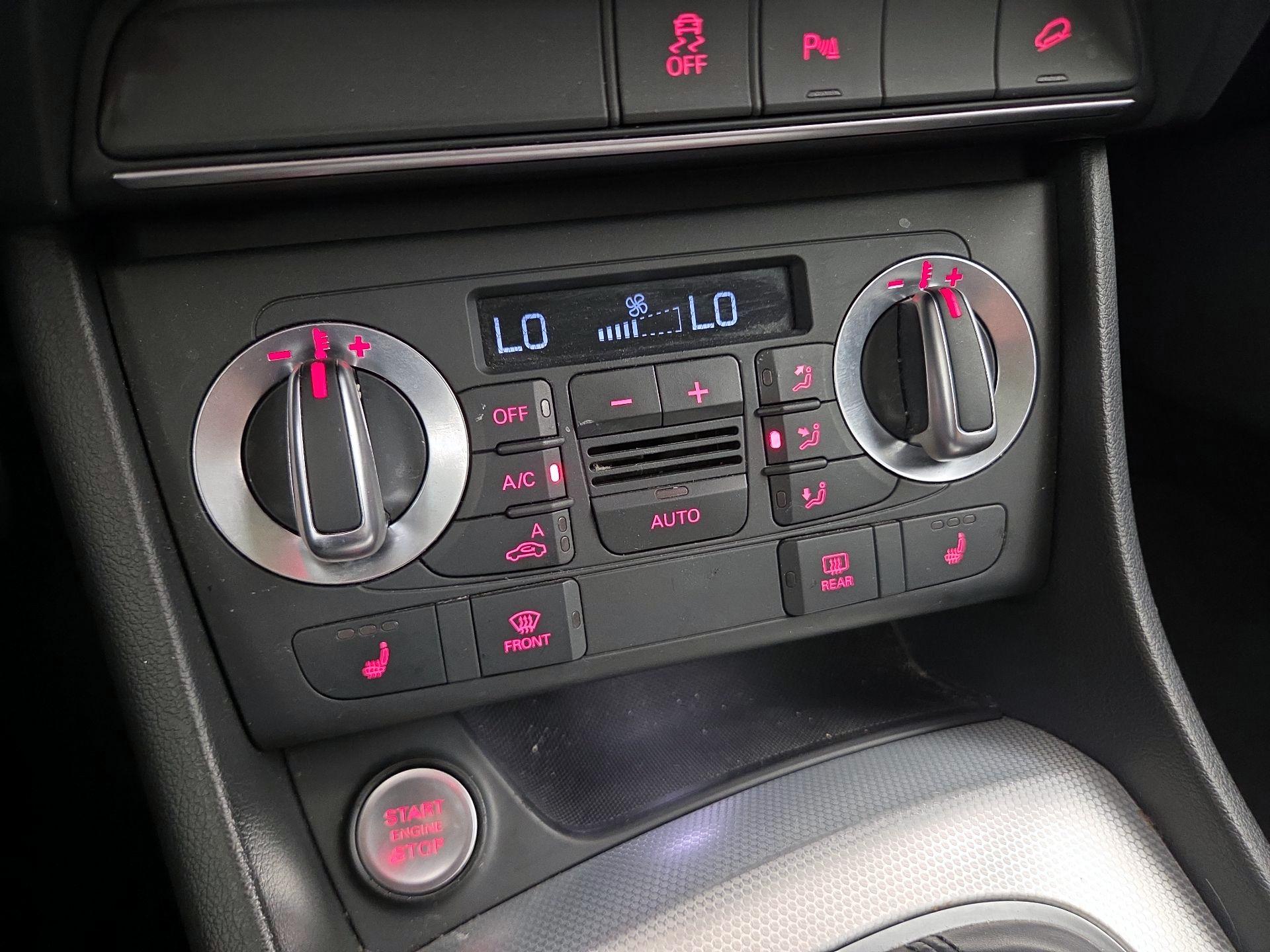 Thumbnail: 2015 Audi Q3 - 17