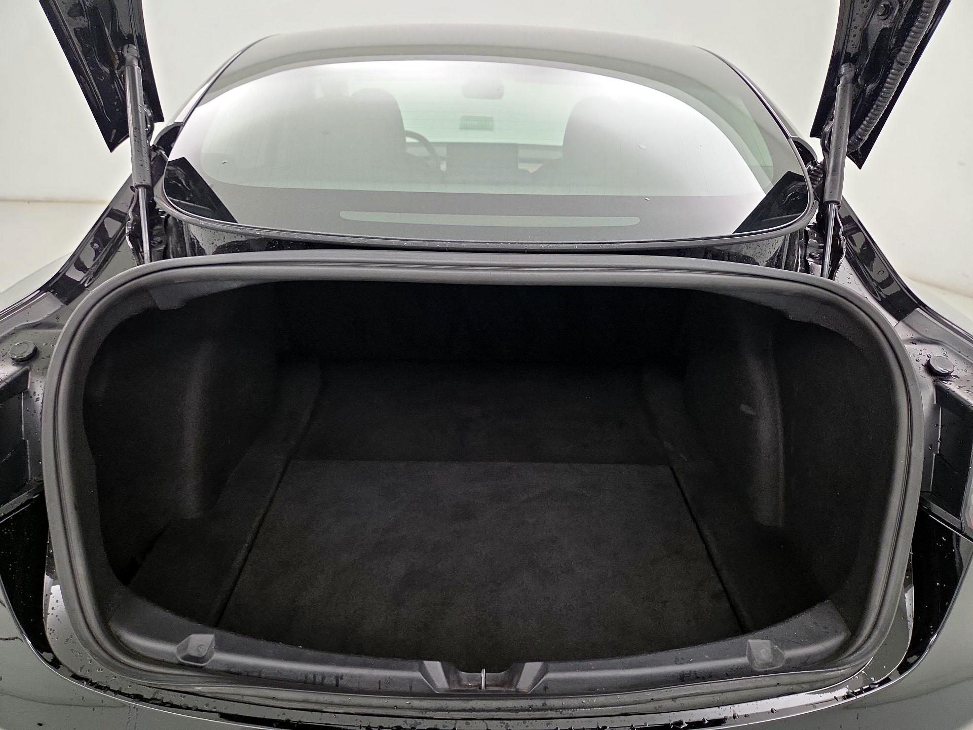 Thumbnail: 2020 Tesla Model 3 - 19