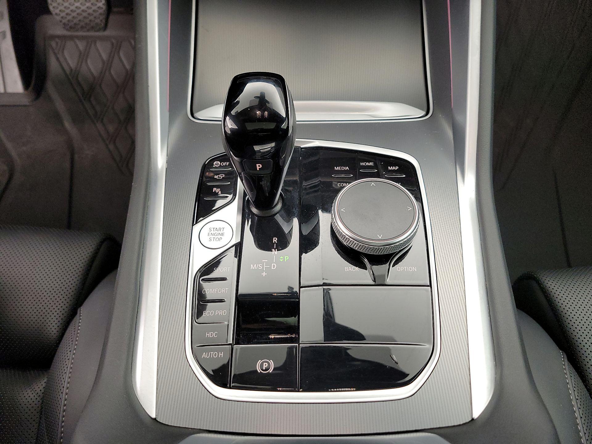 Thumbnail: 2023 BMW X6 - 18