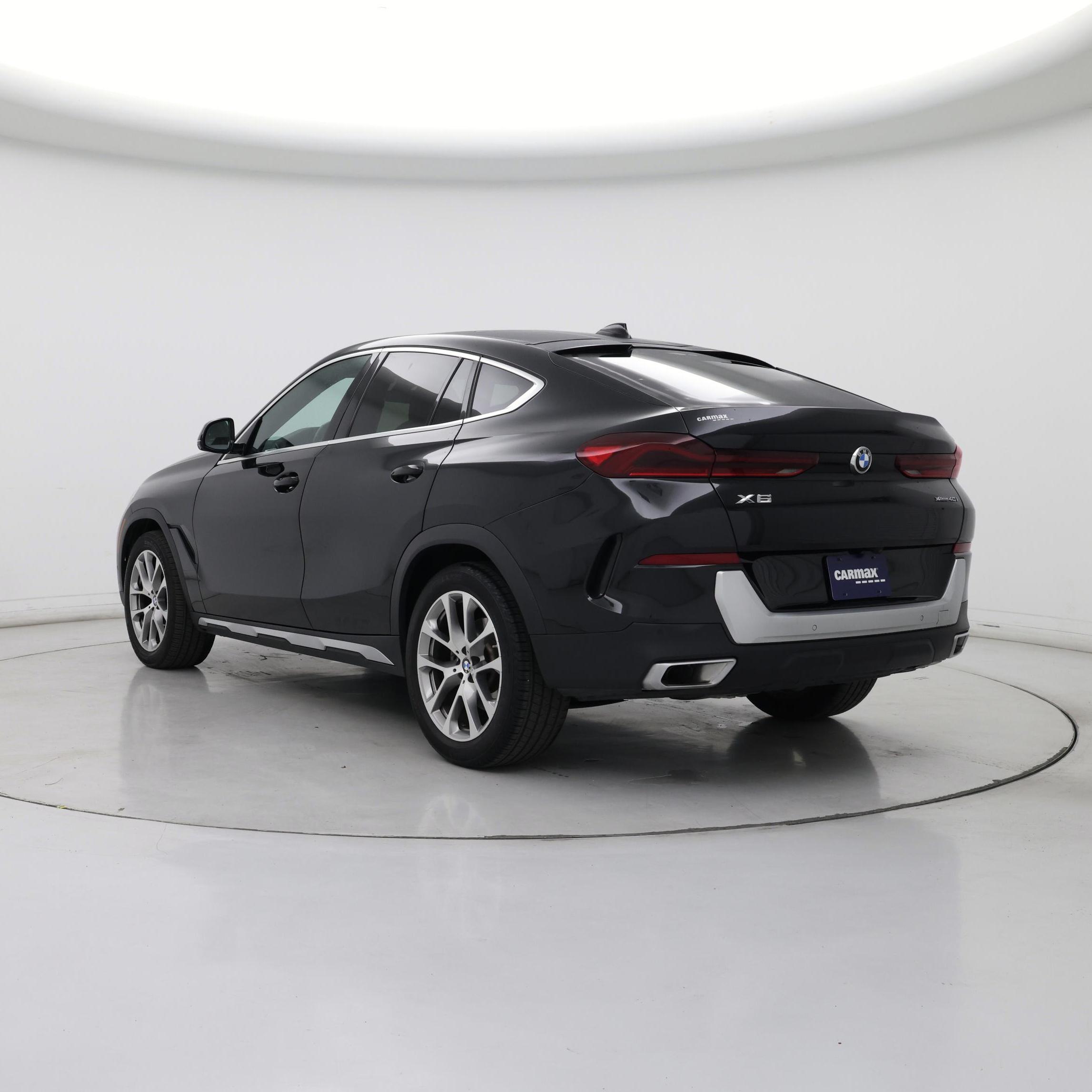 Thumbnail: 2023 BMW X6 - 2