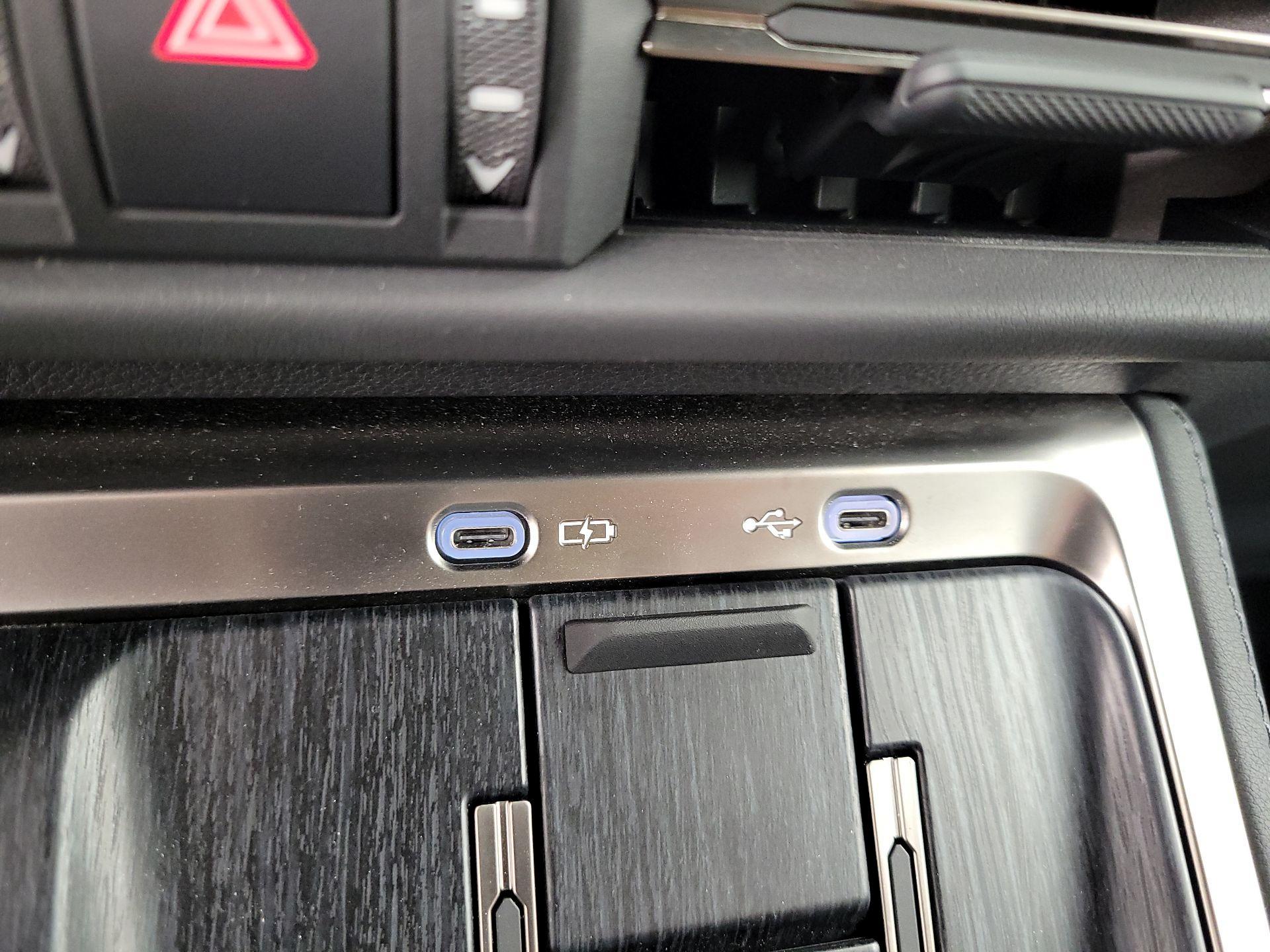 Thumbnail: 2025 Lexus GX - 18