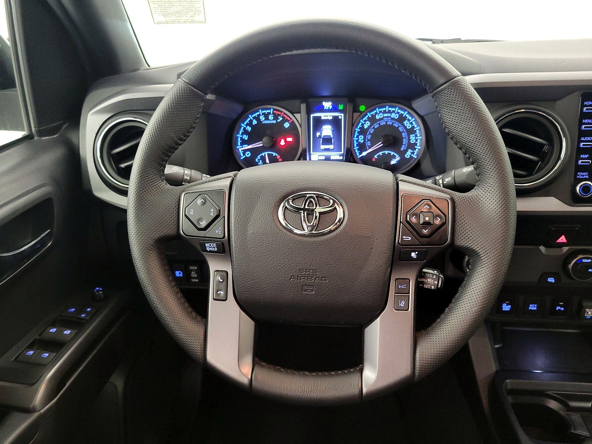 Thumbnail: 2022 Toyota Tacoma - 10