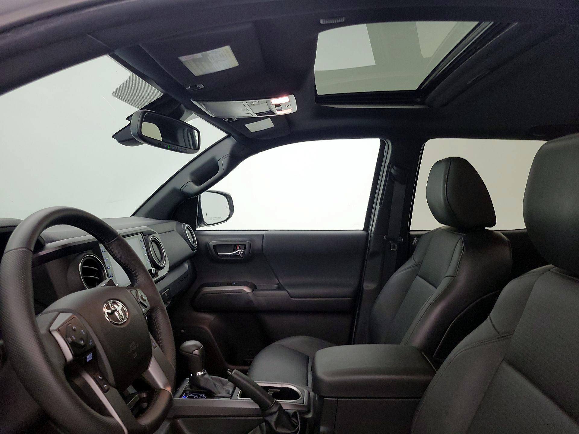 Thumbnail: 2022 Toyota Tacoma - 20