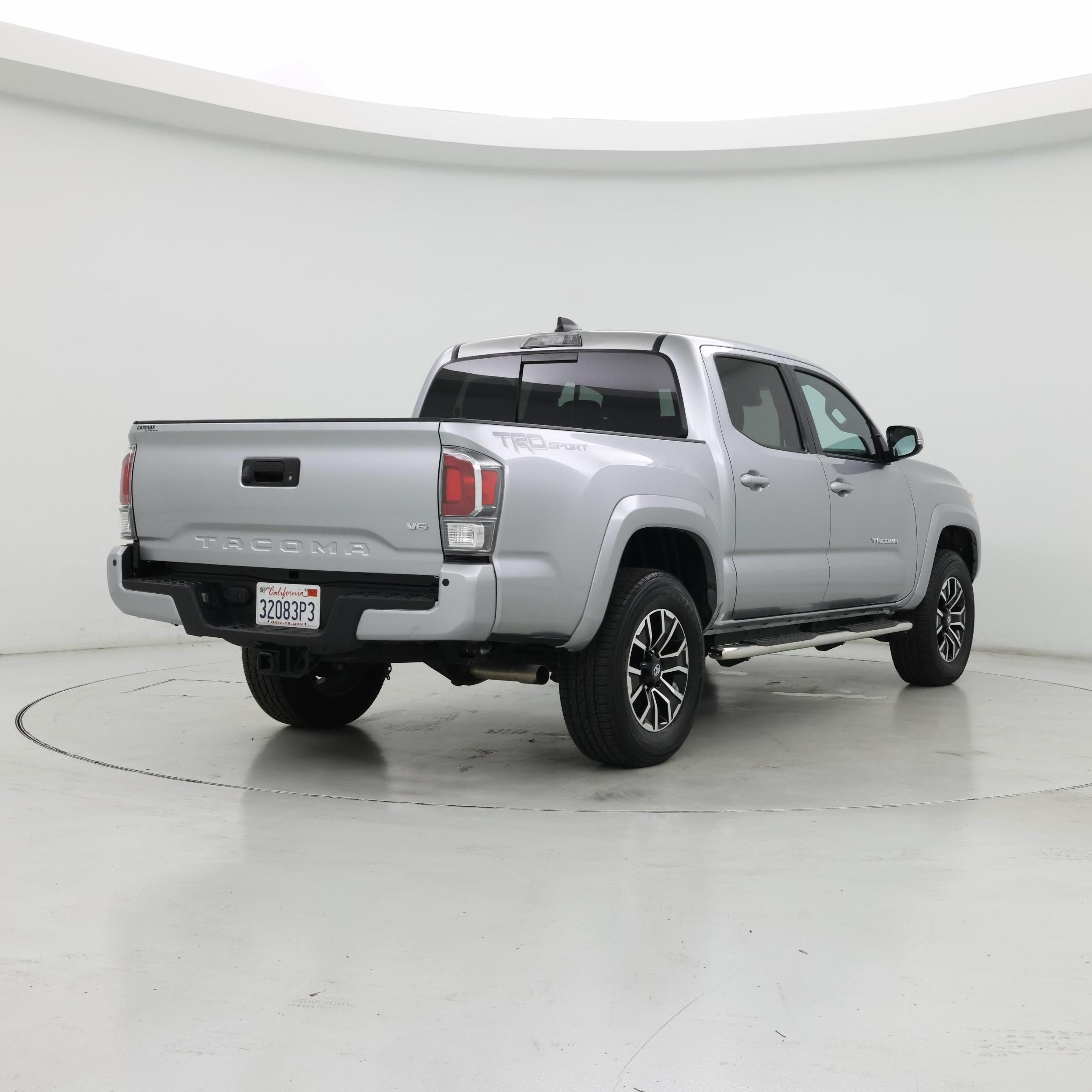 Thumbnail: 2022 Toyota Tacoma - 8