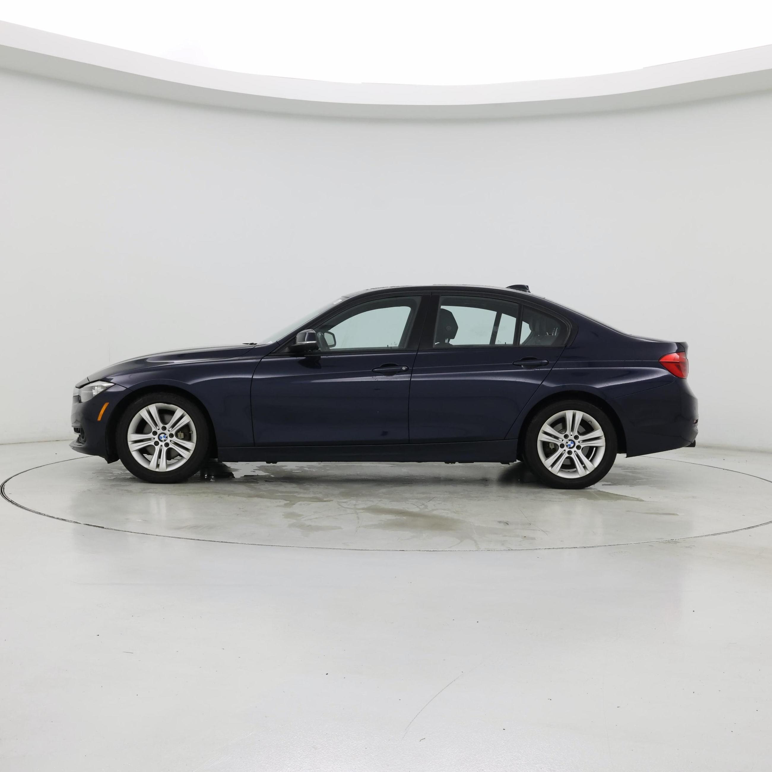 Thumbnail: 2016 BMW 3 Series - 3
