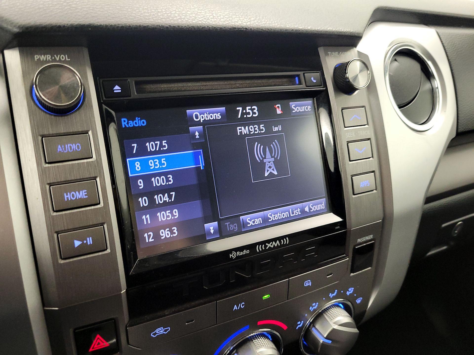 Thumbnail: 2015 Toyota Tundra - 15