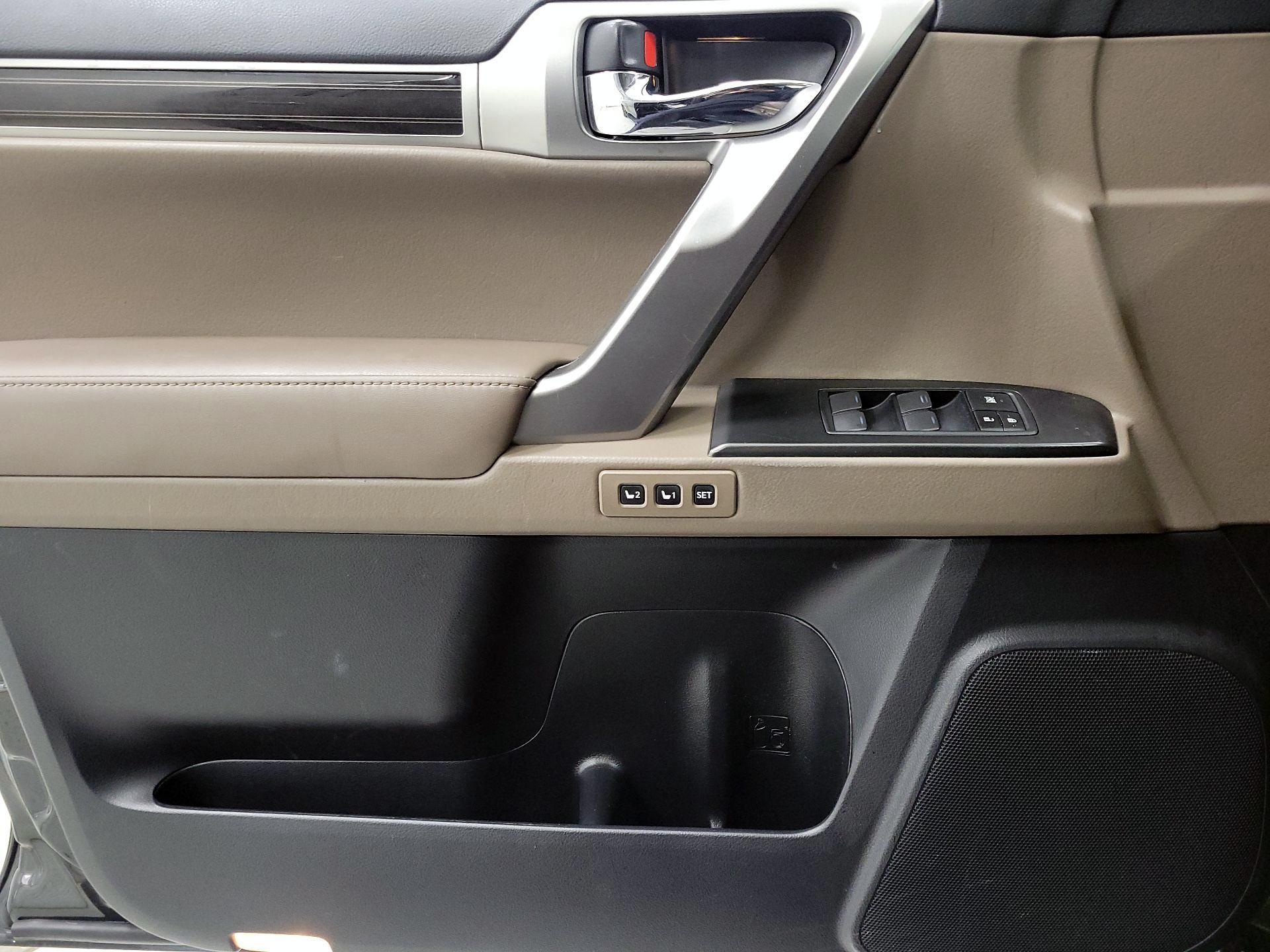 Thumbnail: 2023 Lexus GX - 12