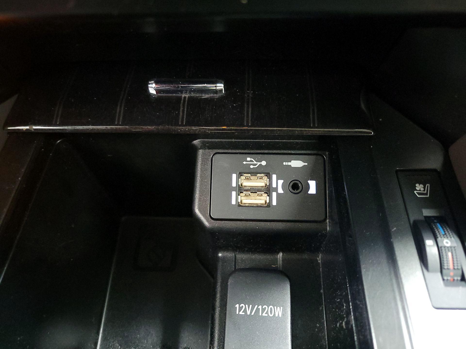 Thumbnail: 2023 Lexus GX - 18