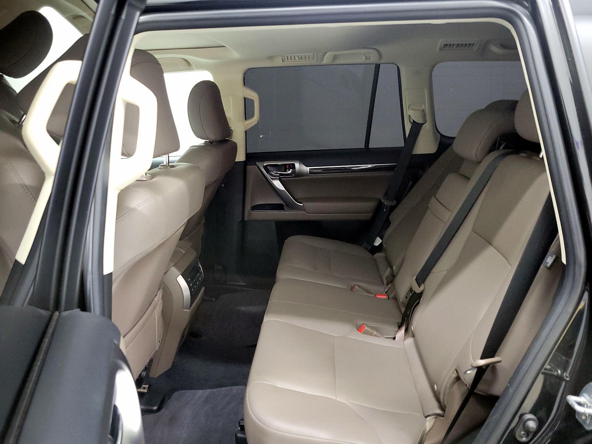 Thumbnail: 2023 Lexus GX - 20