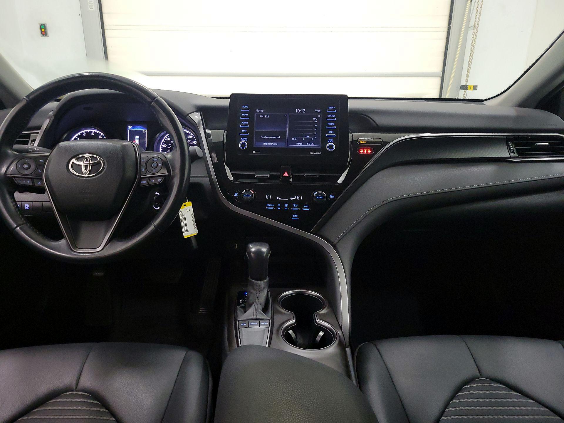 Thumbnail: 2022 Toyota Camry - 9