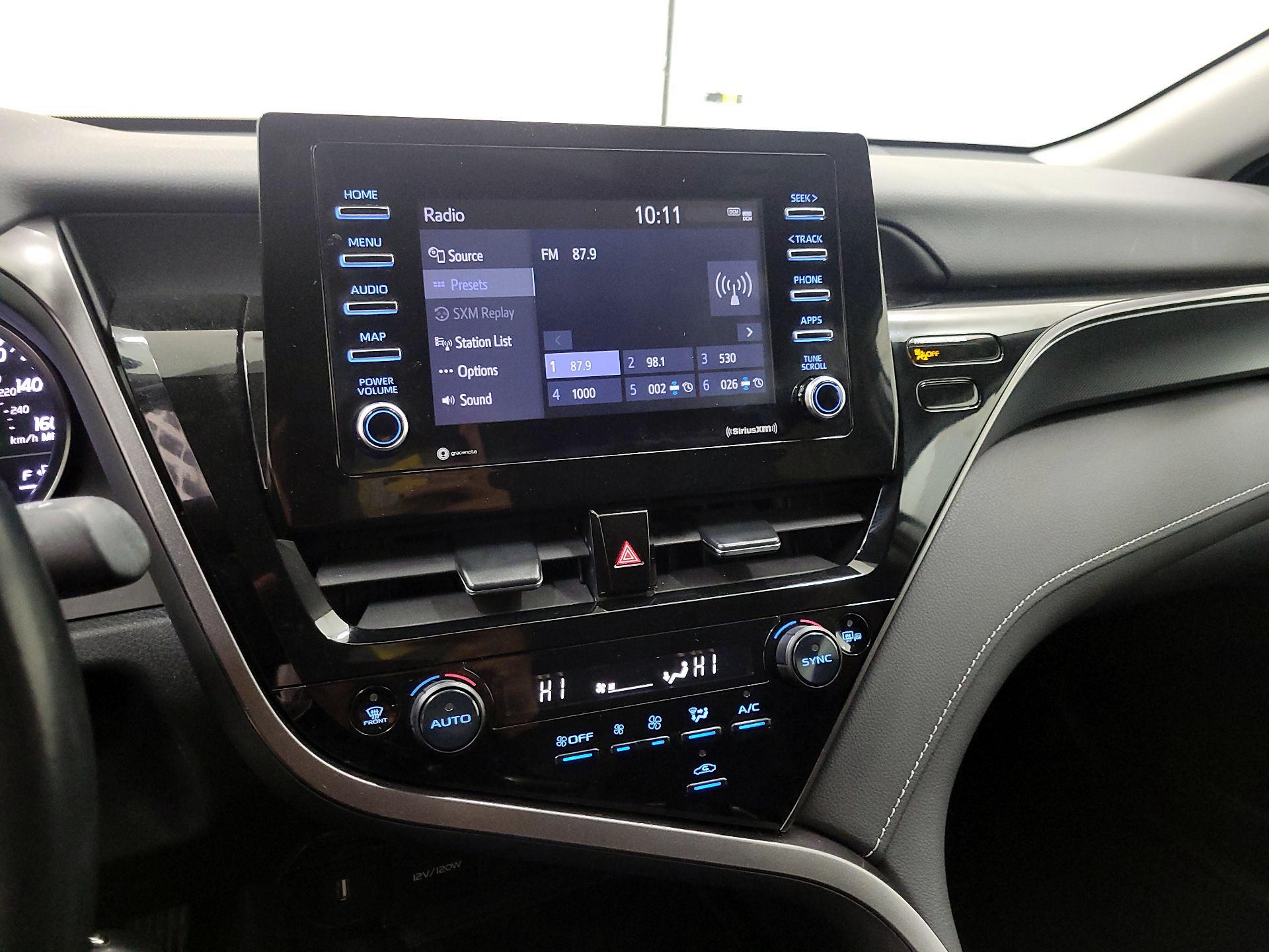 Thumbnail: 2022 Toyota Camry - 16