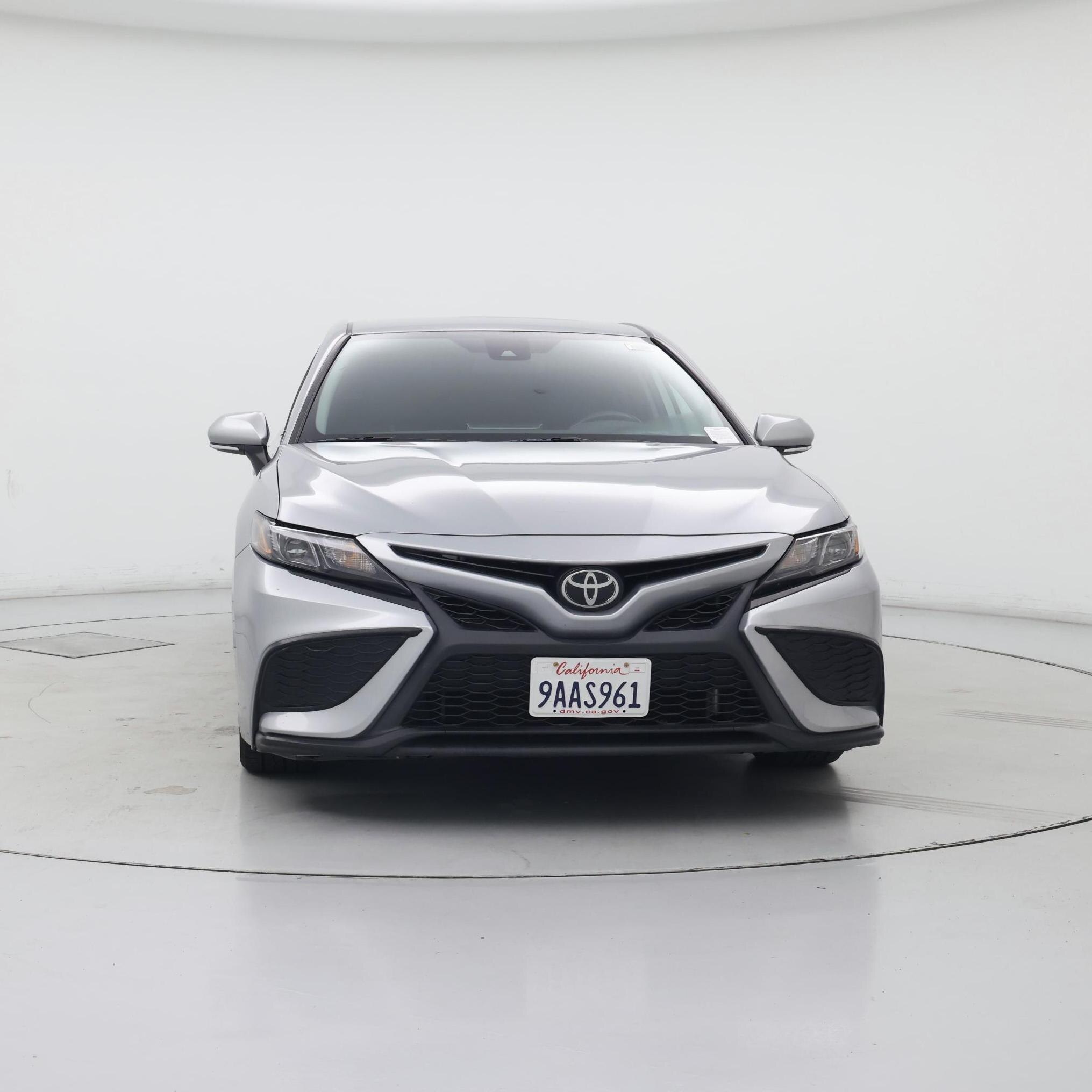 Thumbnail: 2022 Toyota Camry - 5