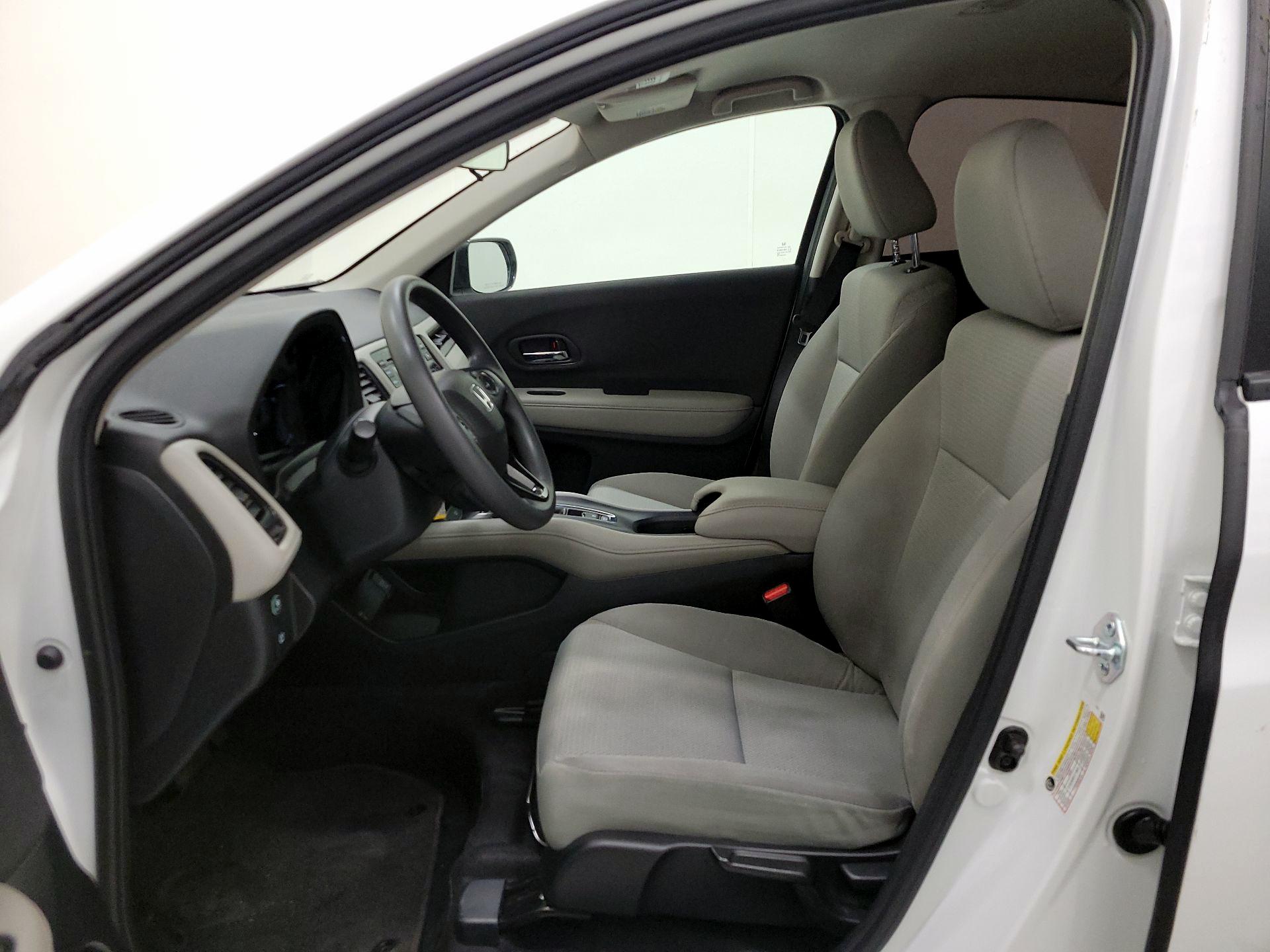 Thumbnail: 2022 Honda HR-V - 11