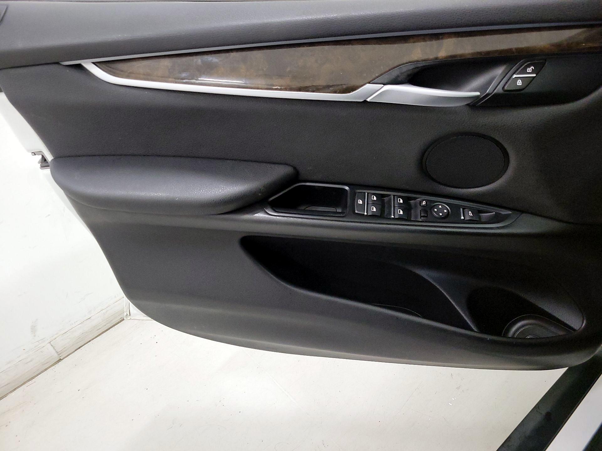 Thumbnail: 2018 BMW X5 - 12