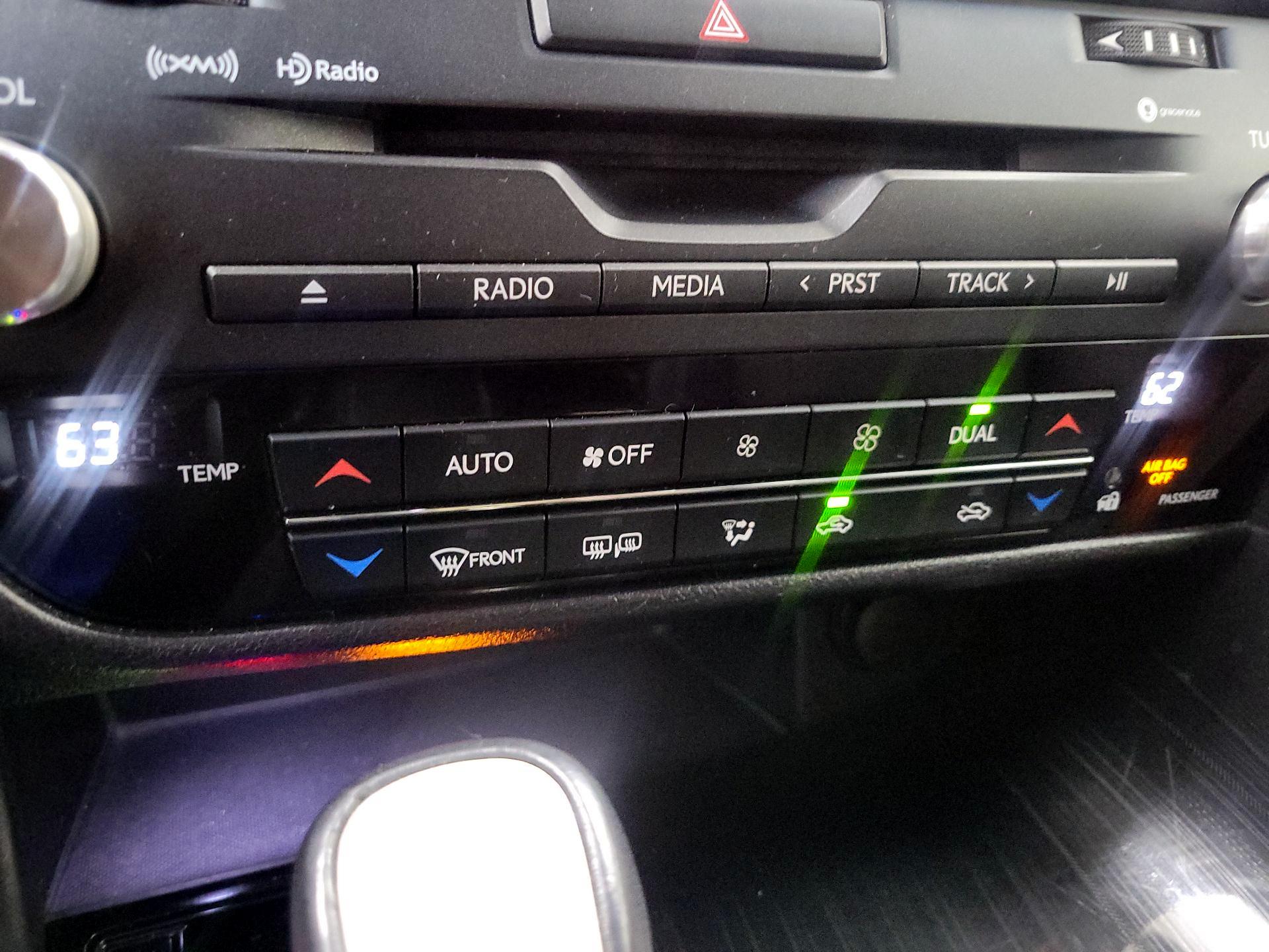 Thumbnail: 2018 Lexus RX - 16