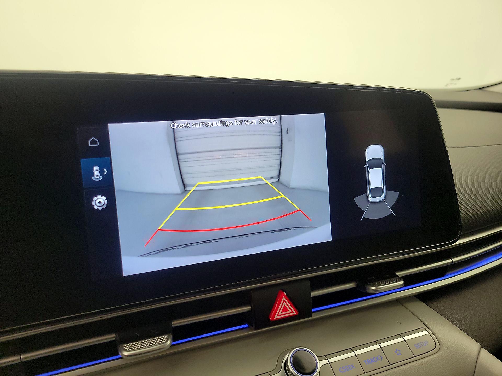 Thumbnail: 2023 Hyundai Elantra - 15