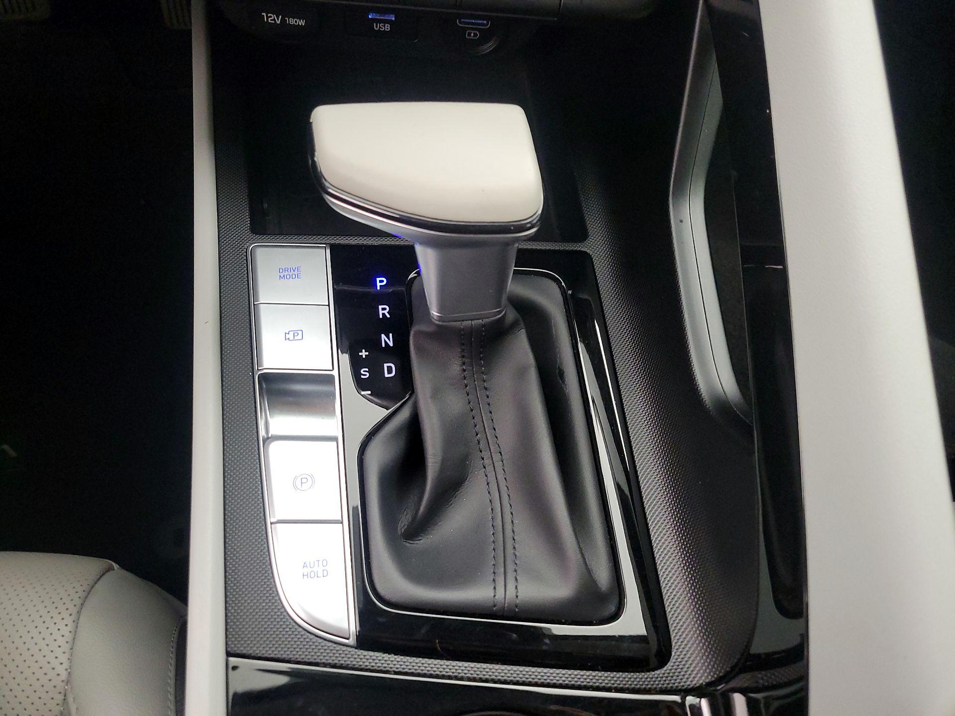 Thumbnail: 2023 Hyundai Elantra - 18