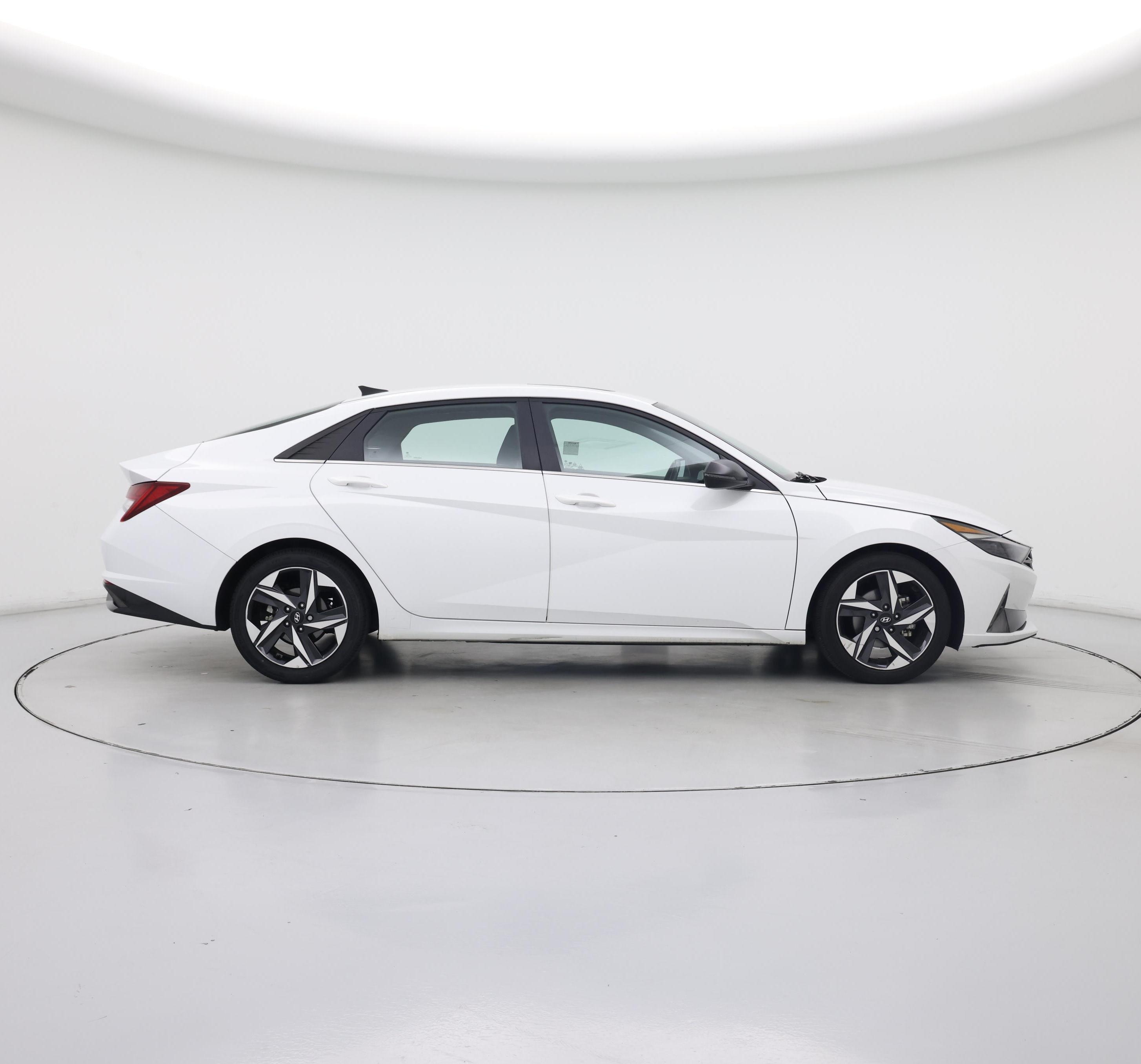 Thumbnail: 2023 Hyundai Elantra - 7