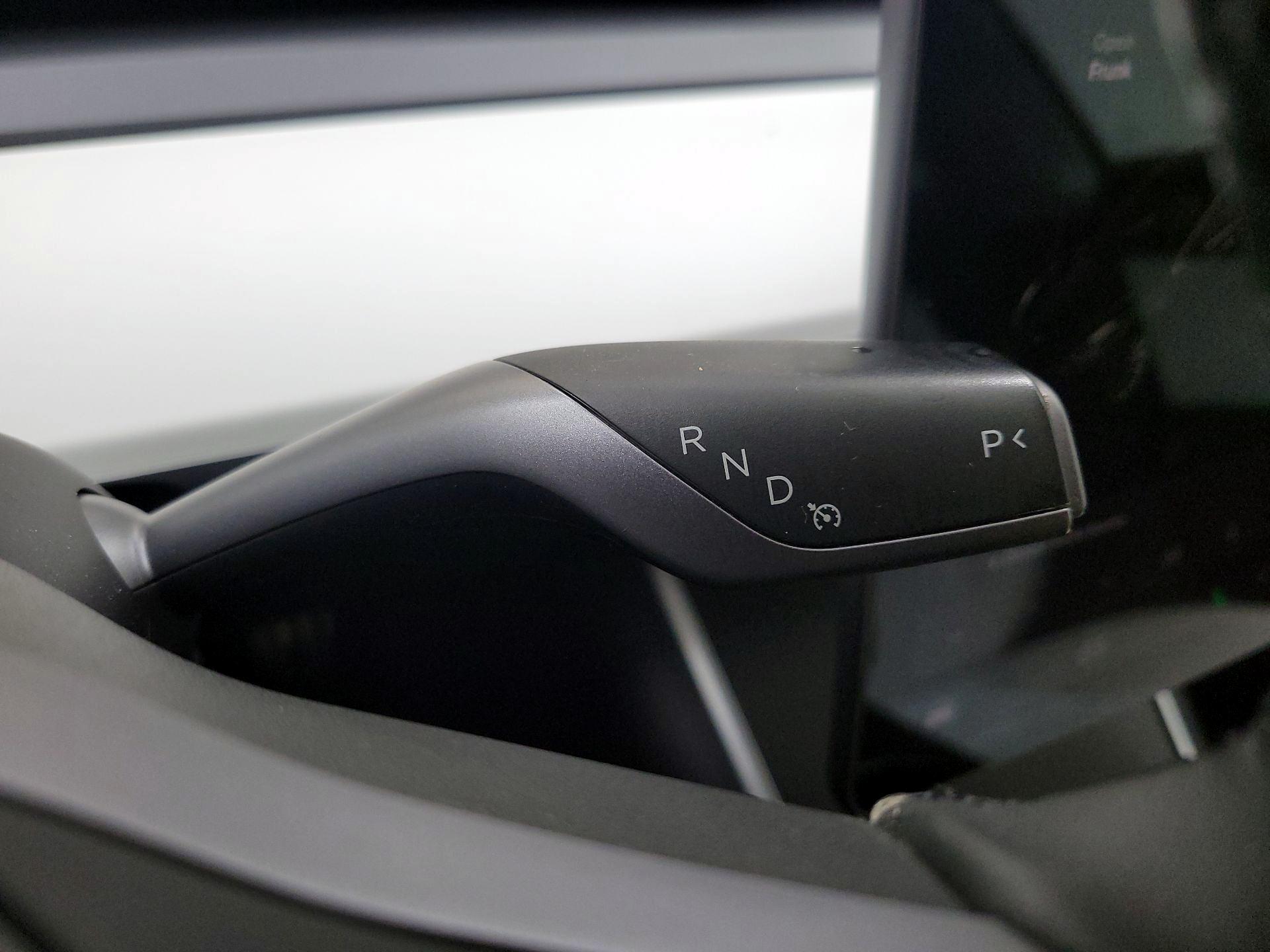 Thumbnail: 2019 Tesla Model 3 - 16