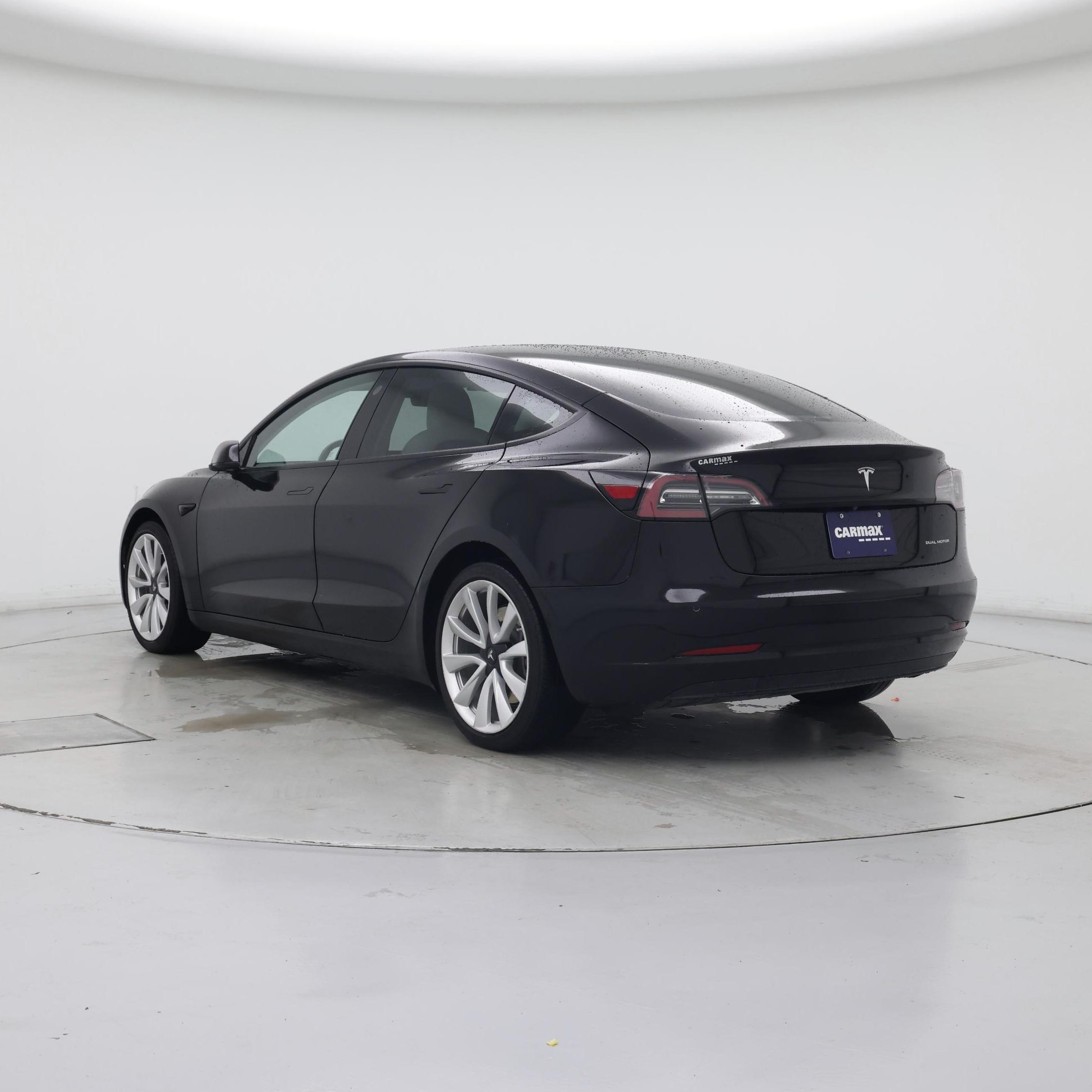 Thumbnail: 2019 Tesla Model 3 - 2