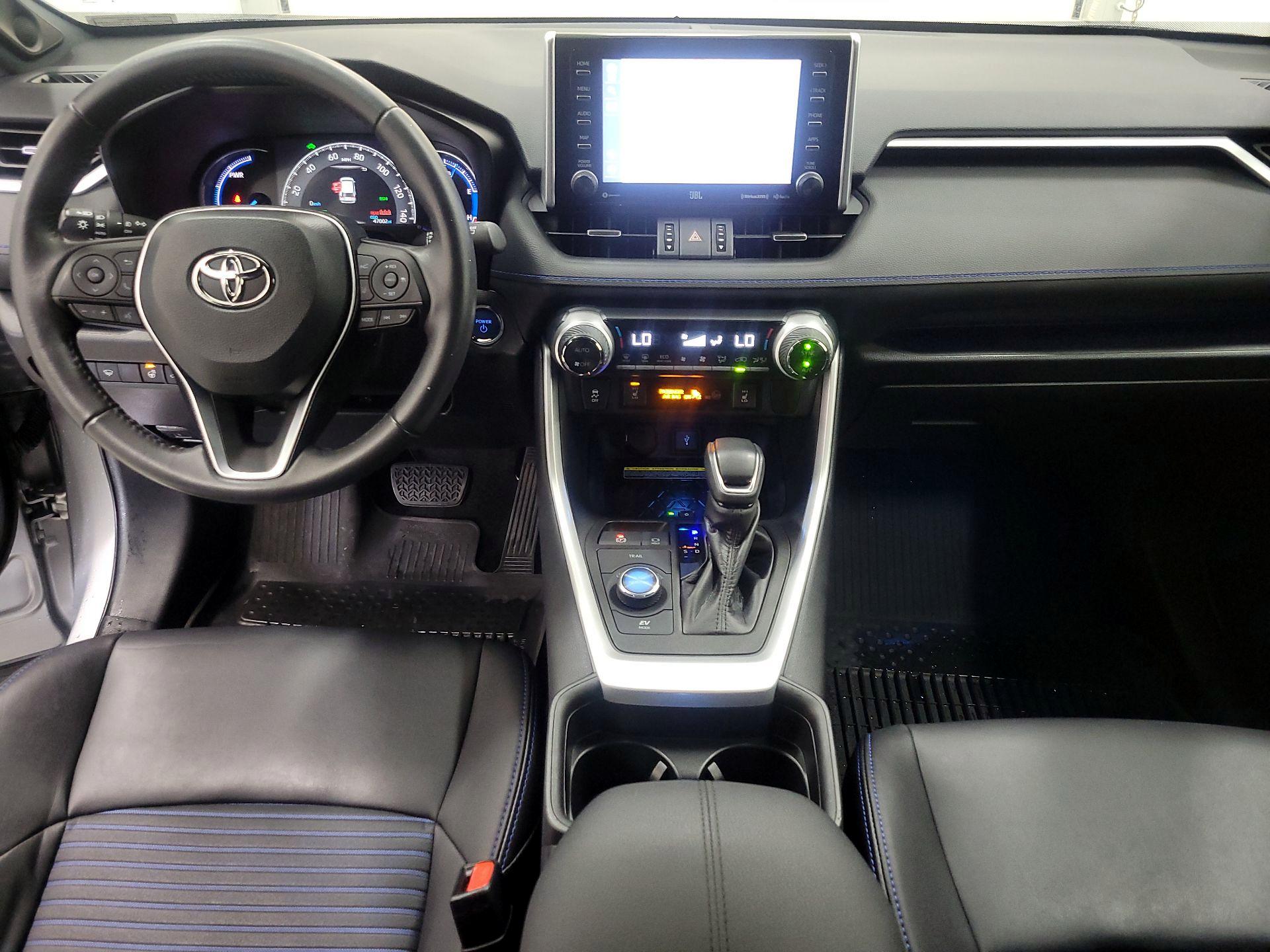 Thumbnail: 2021 Toyota RAV4 - 9