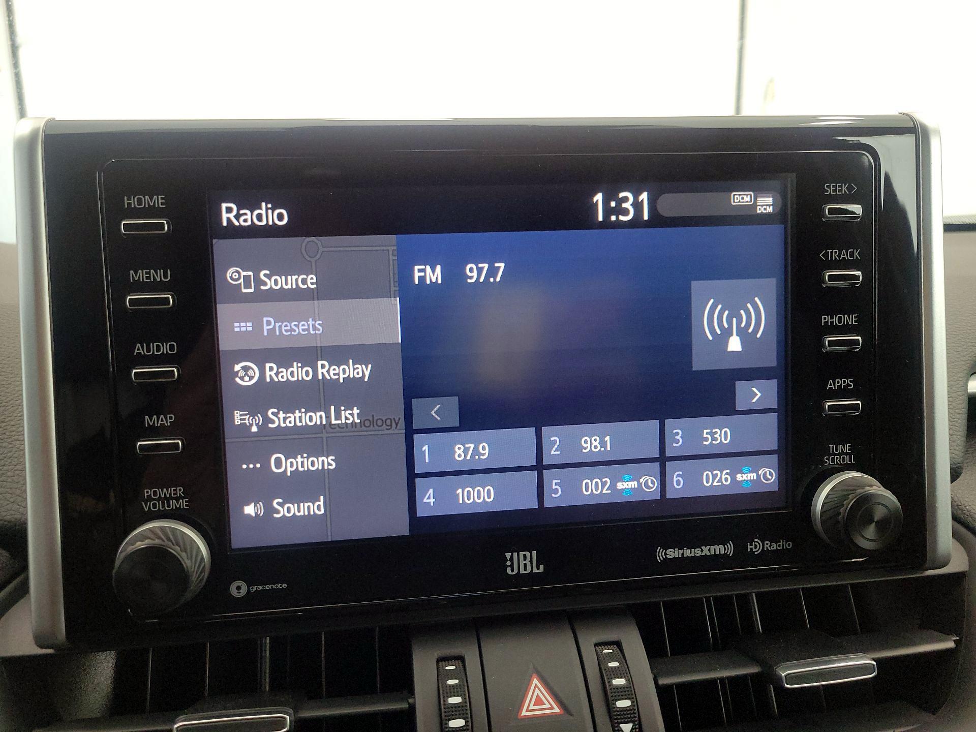 Thumbnail: 2021 Toyota RAV4 - 16