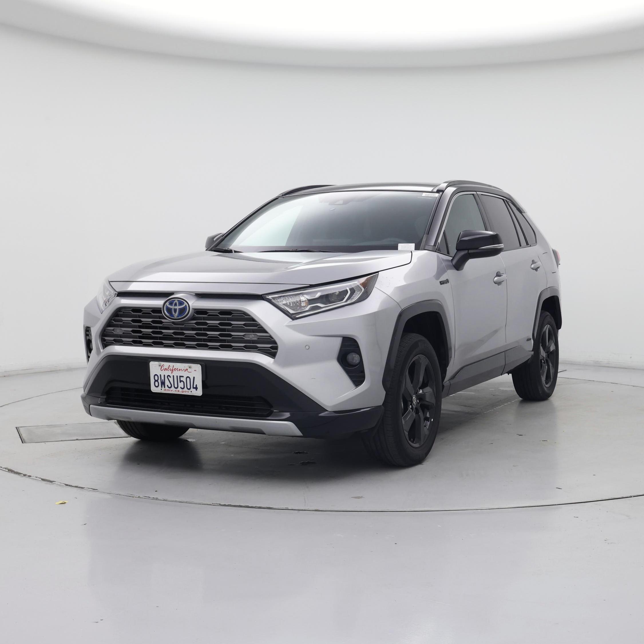 Thumbnail: 2021 Toyota RAV4 - 4