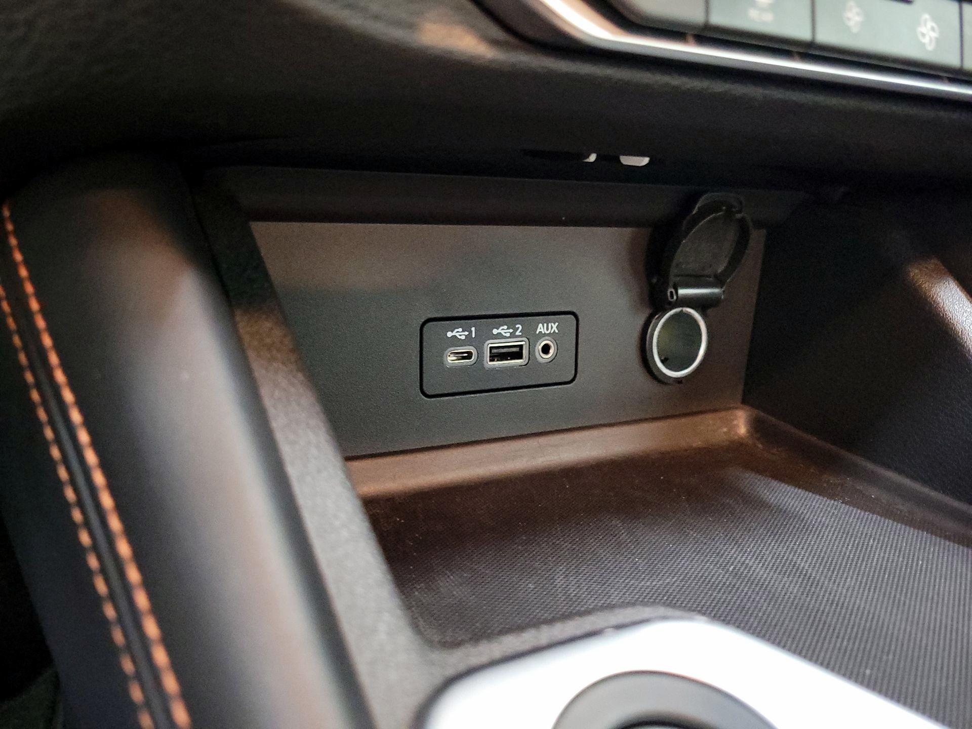 Thumbnail: 2023 Nissan Sentra - 18