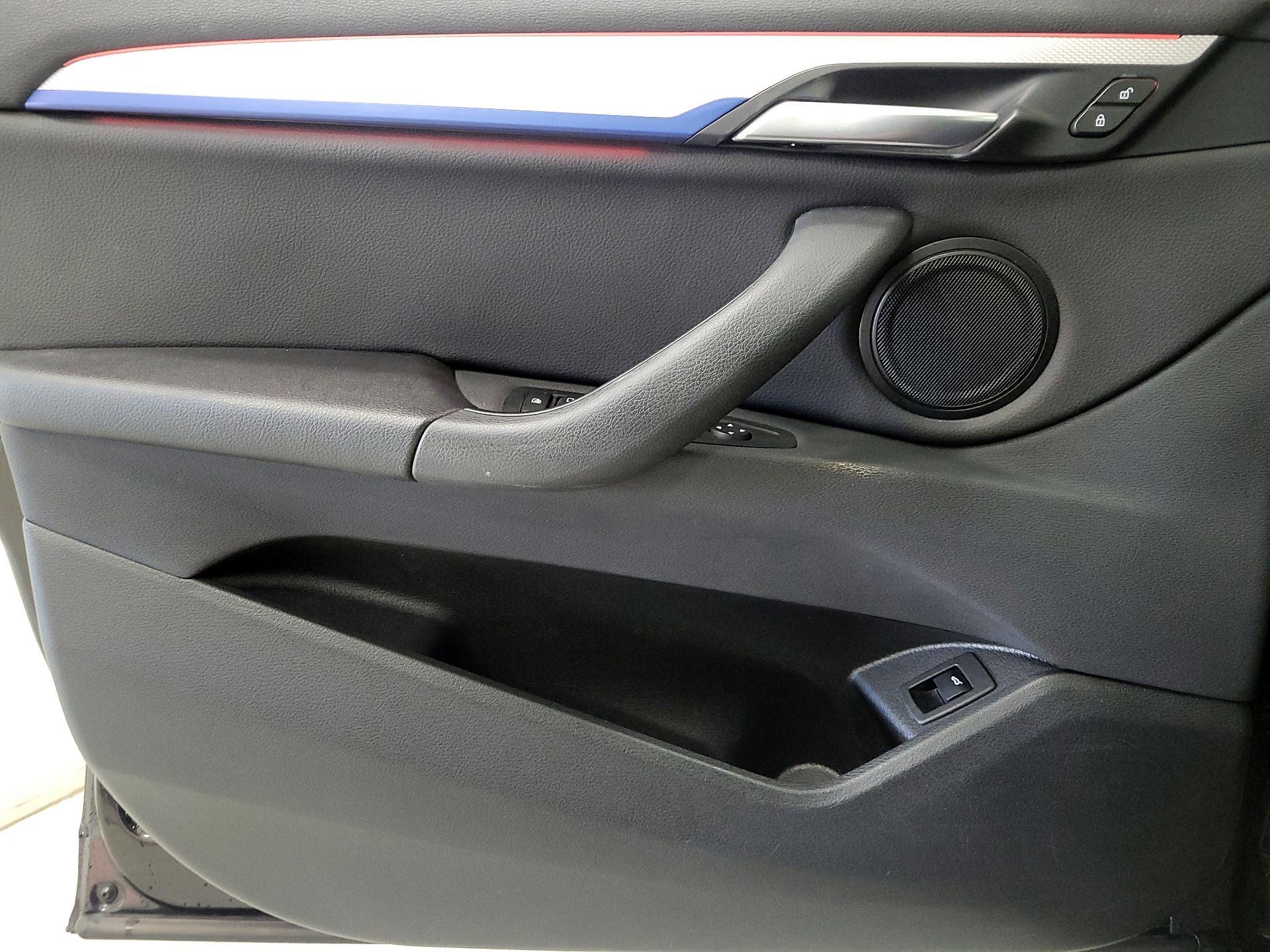 Thumbnail: 2021 BMW X1 - 12