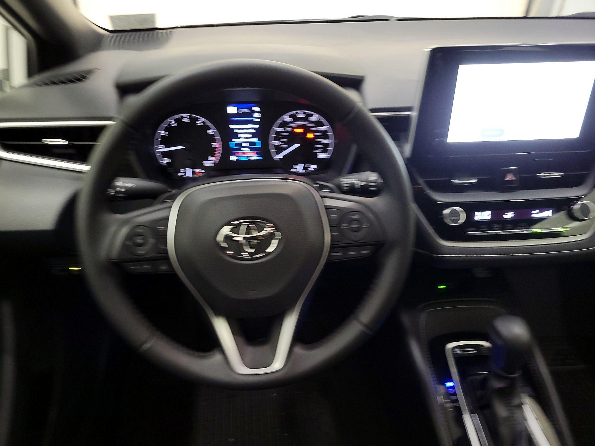 Thumbnail: 2025 Toyota Corolla - 10