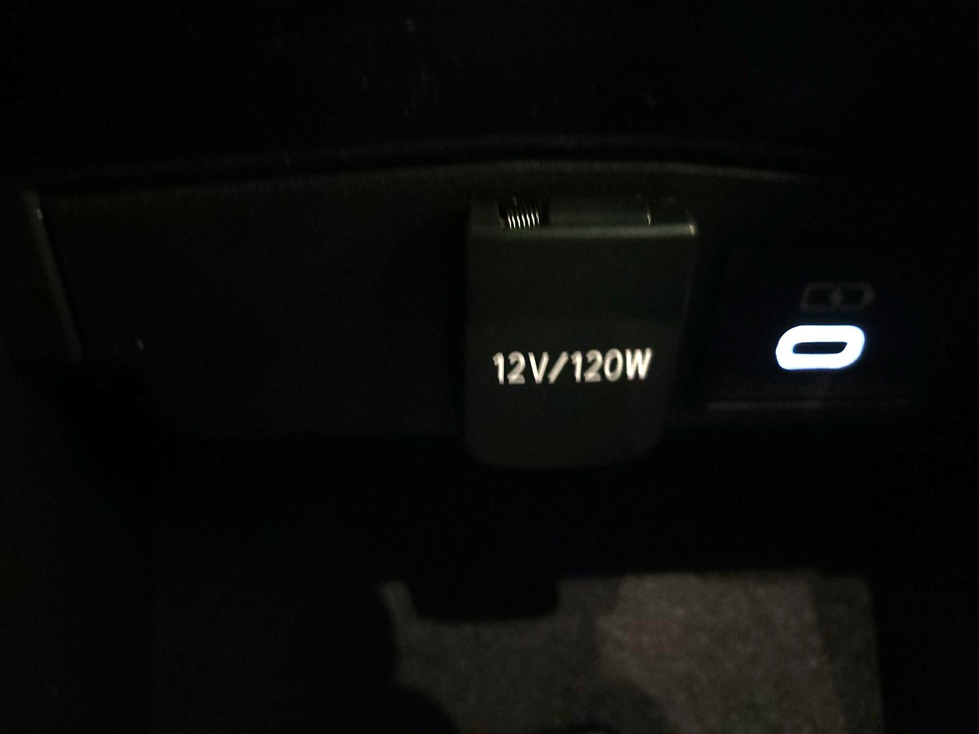 Thumbnail: 2025 Toyota Corolla - 17