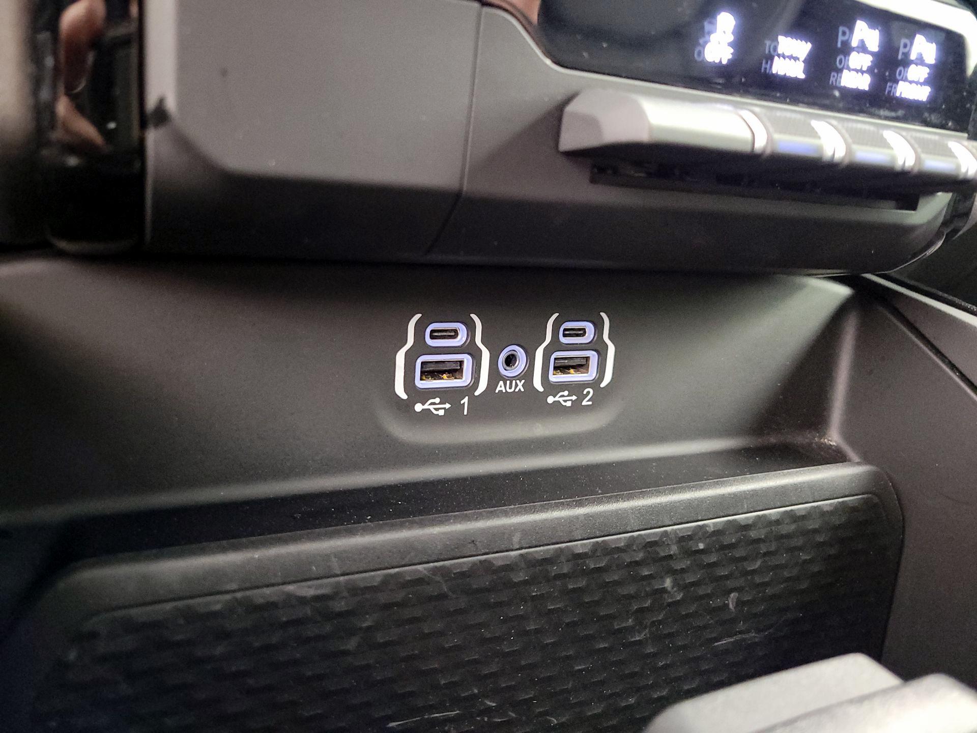 Thumbnail: 2024 RAM 1500 - 19